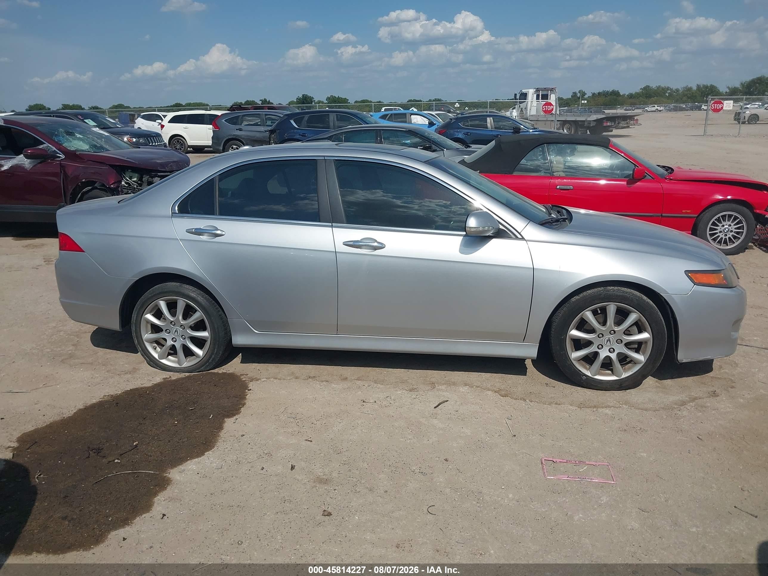2008 Acura Tsx   Silver vin: JH4CL96888C016381