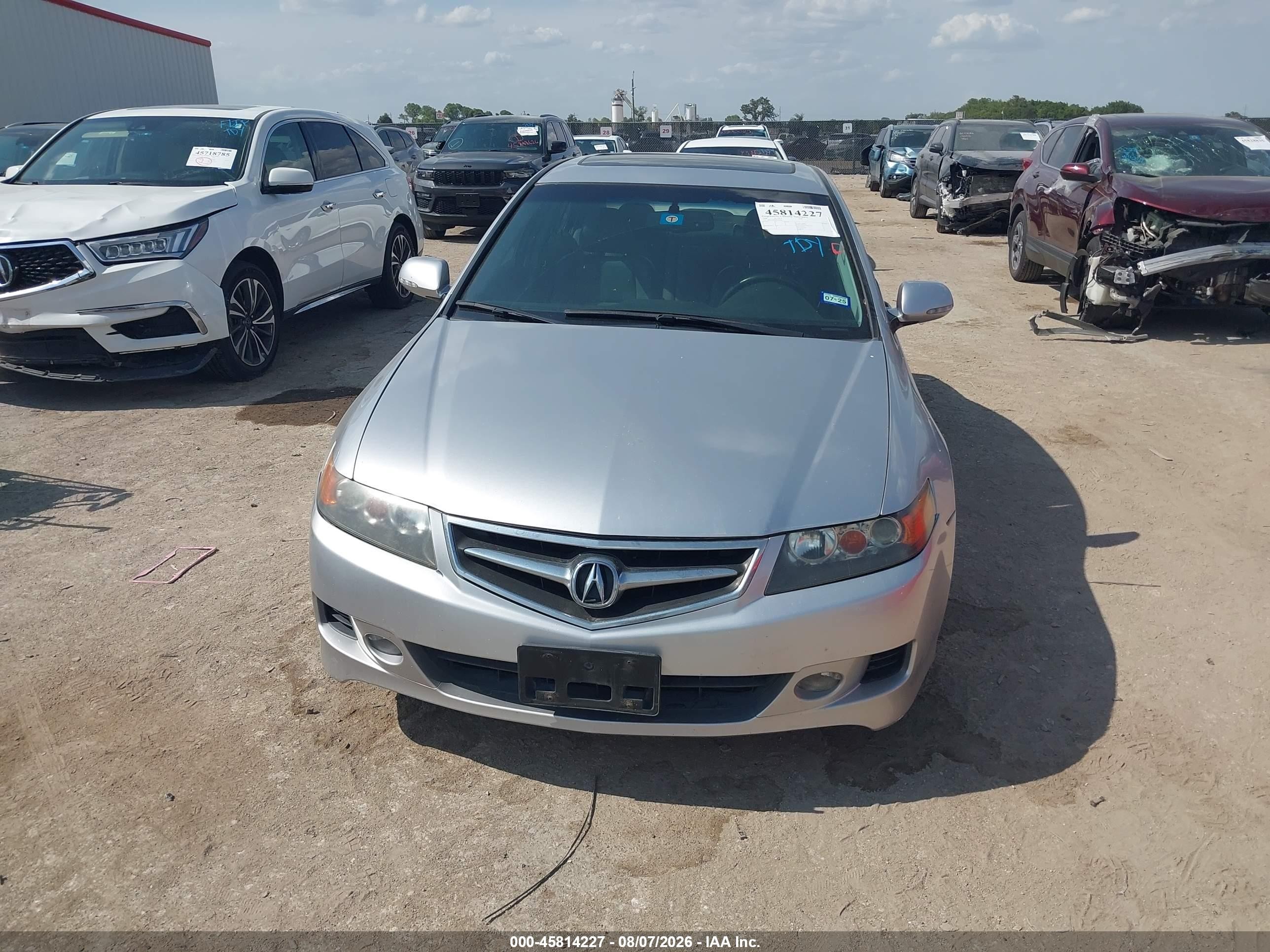 2008 Acura Tsx   Silver vin: JH4CL96888C016381