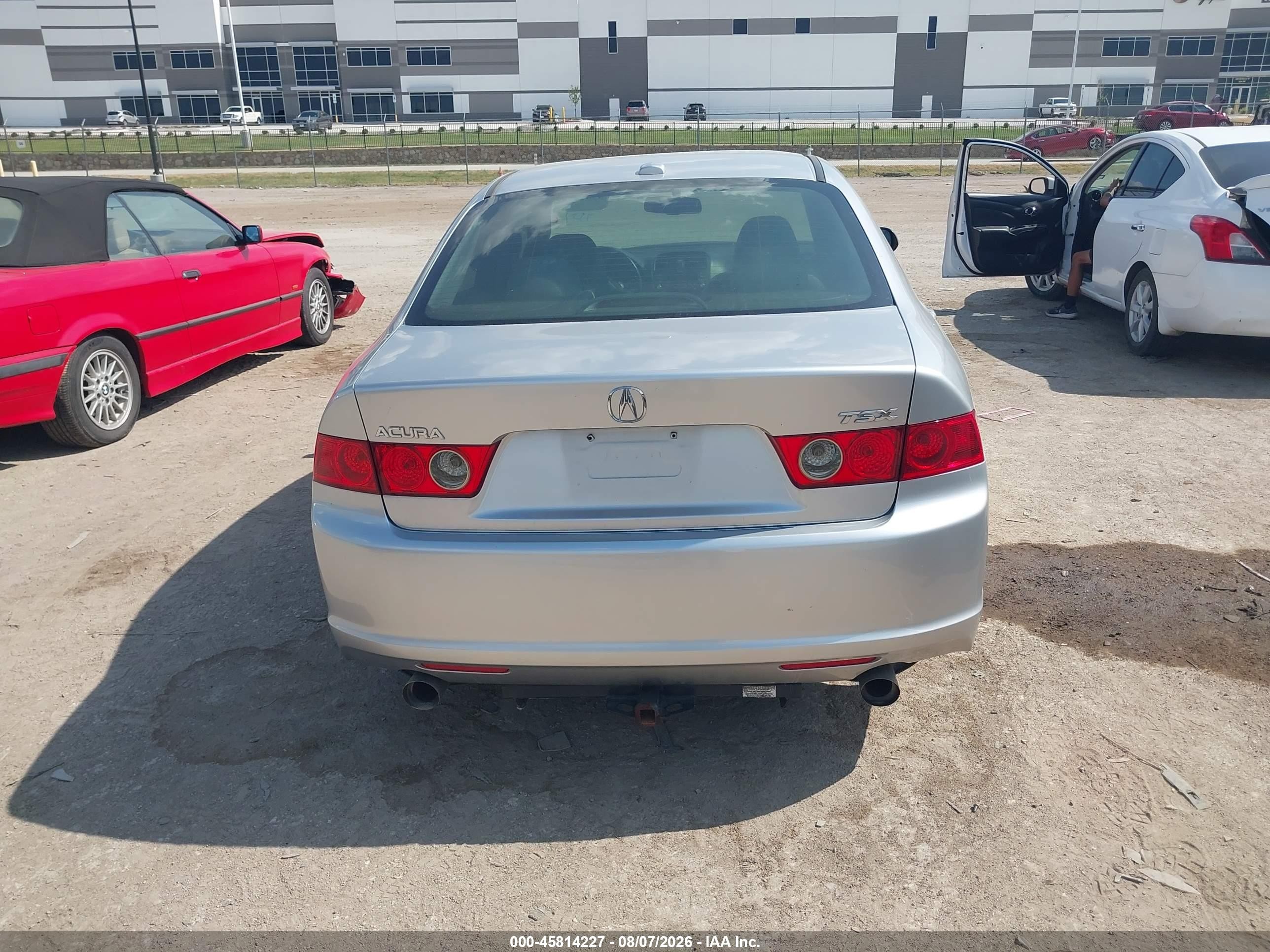 2008 Acura Tsx   Silver vin: JH4CL96888C016381