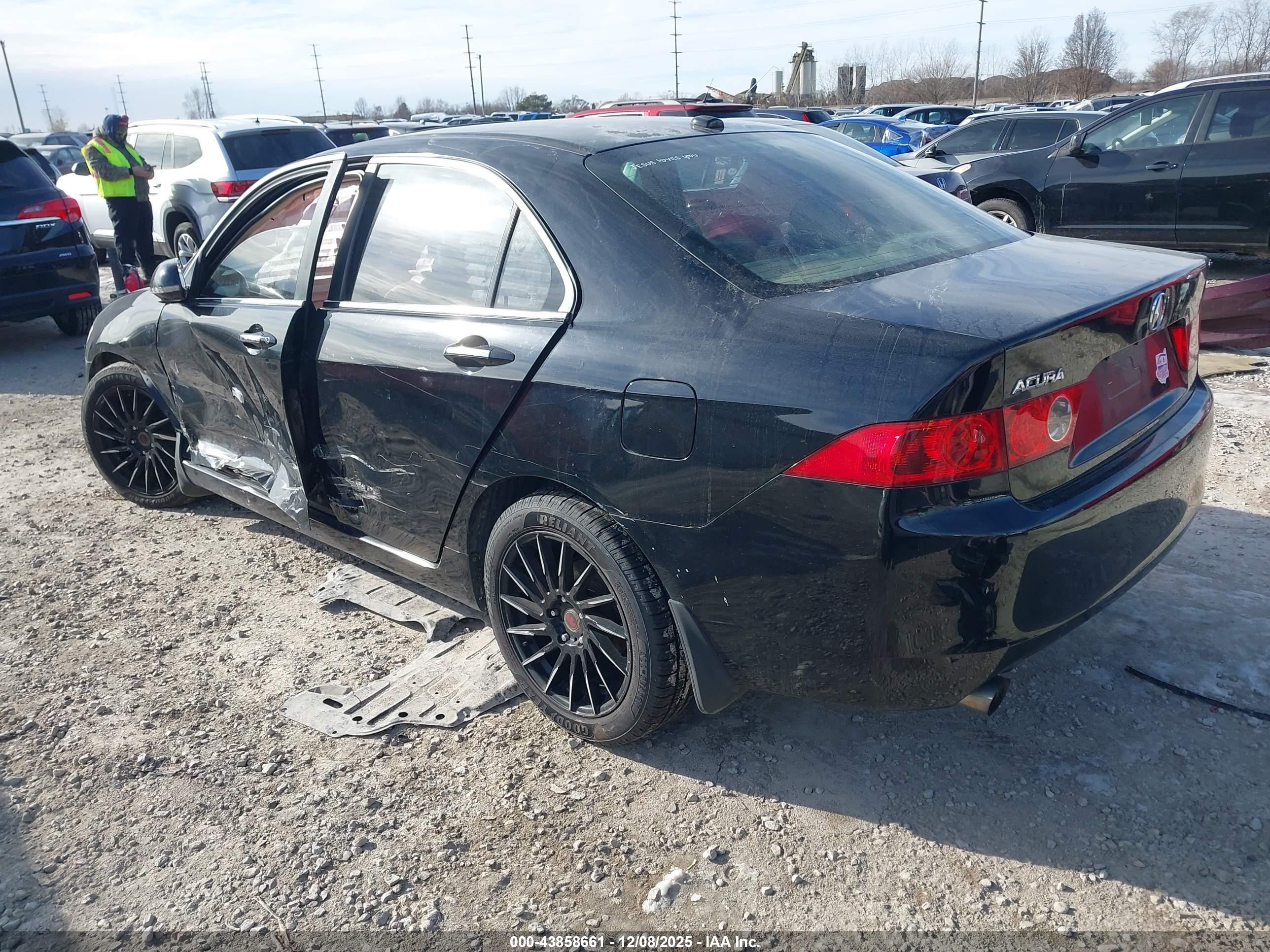 2005 Acura Tsx   Black vin: JH4CL96895C033900