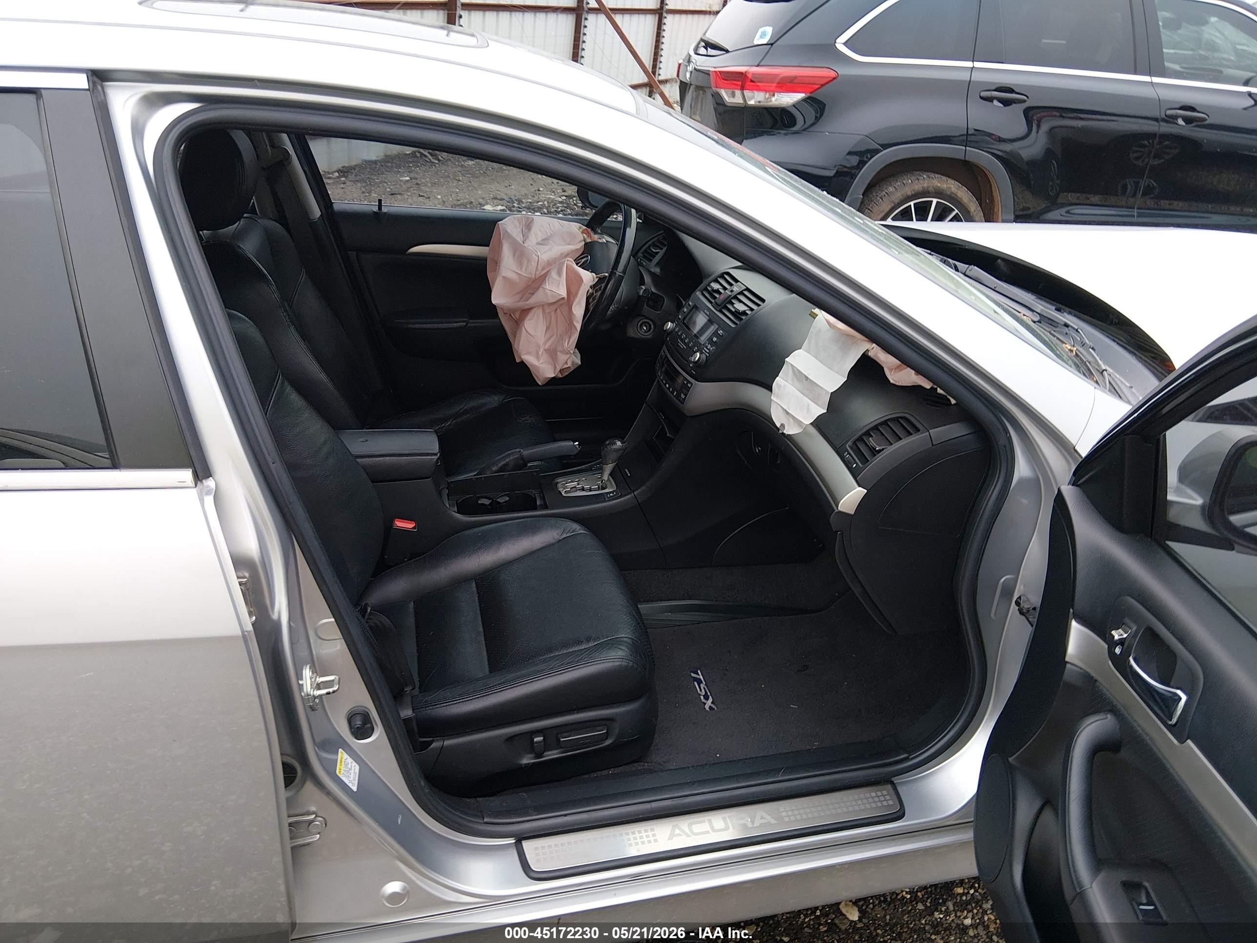 2008 Acura Tsx   Silver vin: JH4CL96898C017300