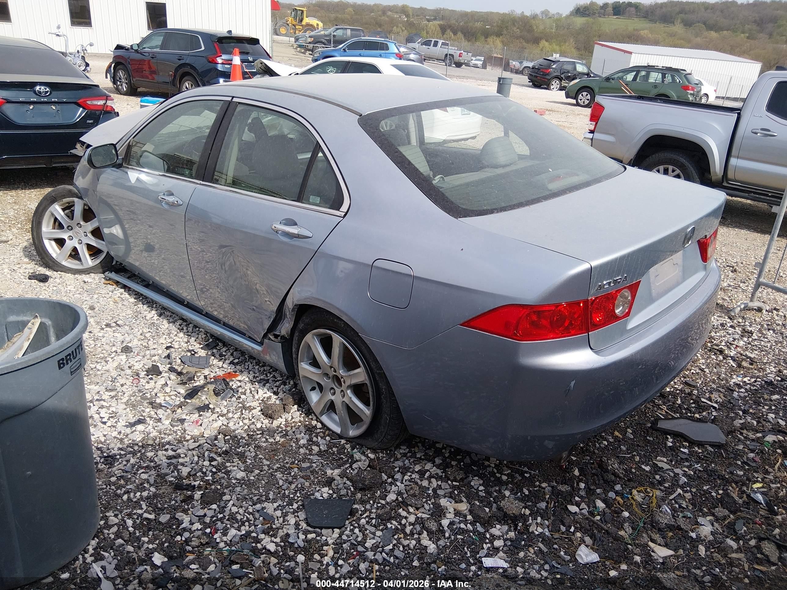 2004 Acura Tsx   Серебряный vin: JH4CL968X4C043916