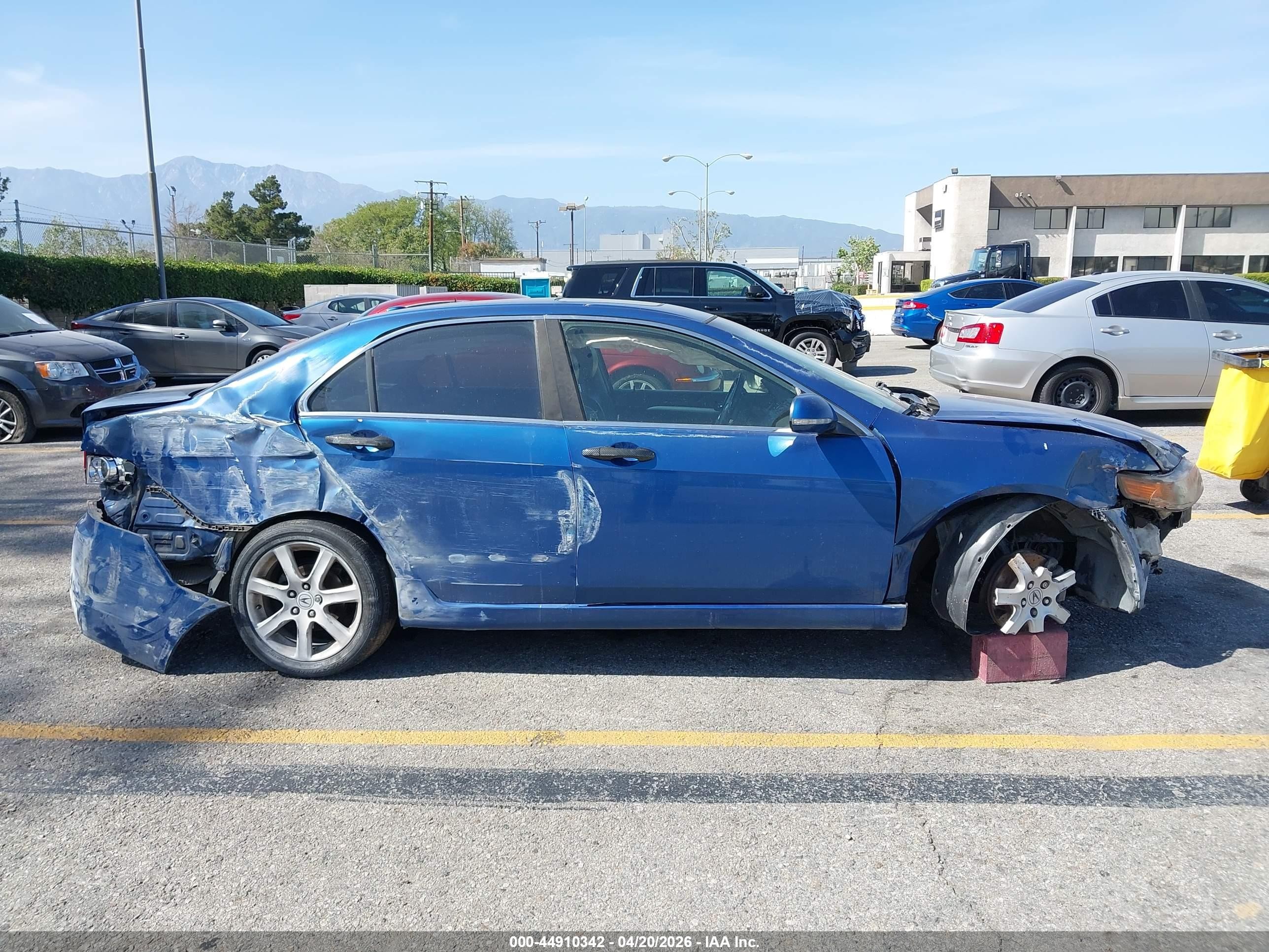 2005 Acura Tsx   Blue vin: JH4CL968X5C000601