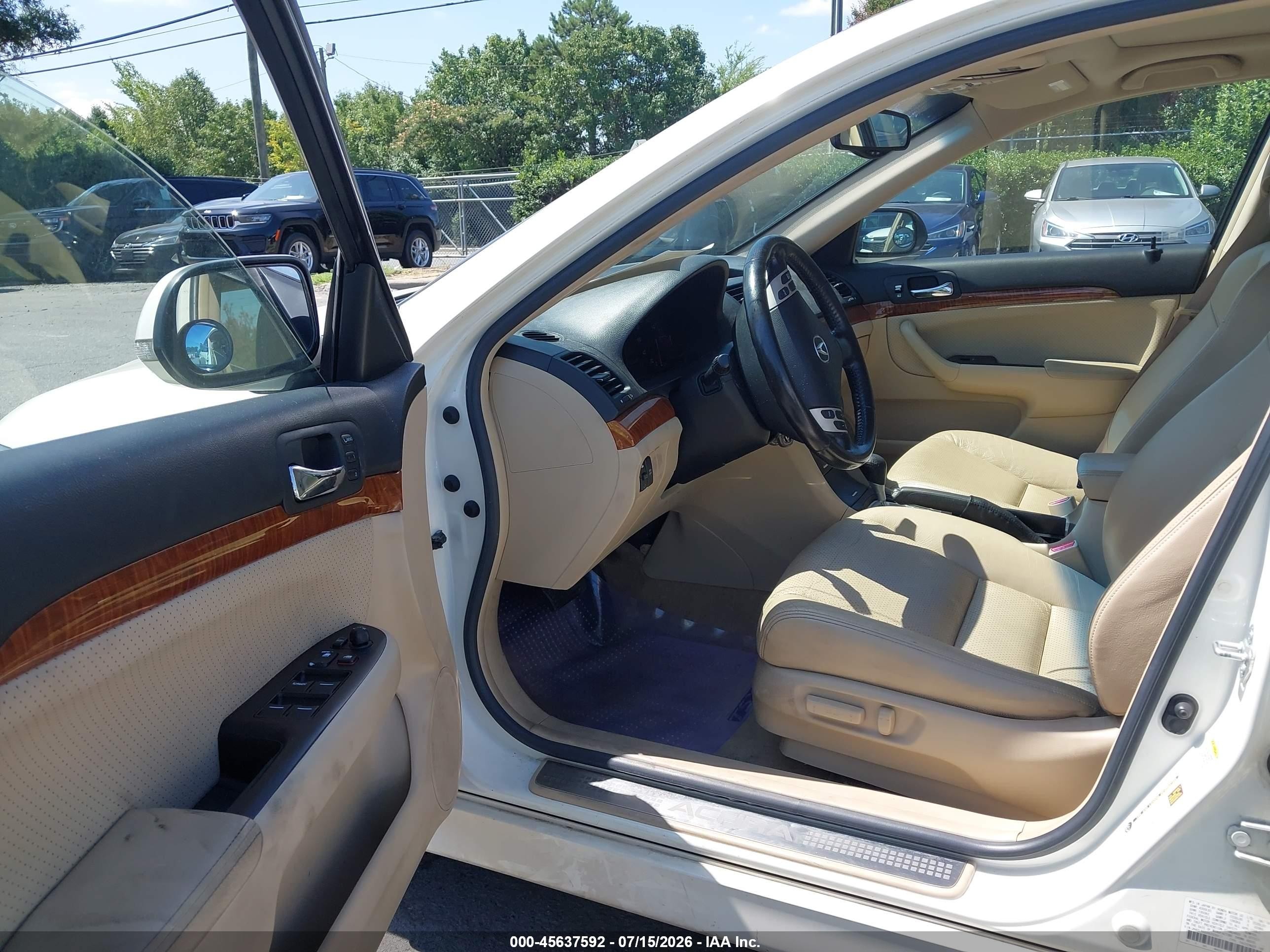 2006 Acura Tsx   White vin: JH4CL968X6C028917
