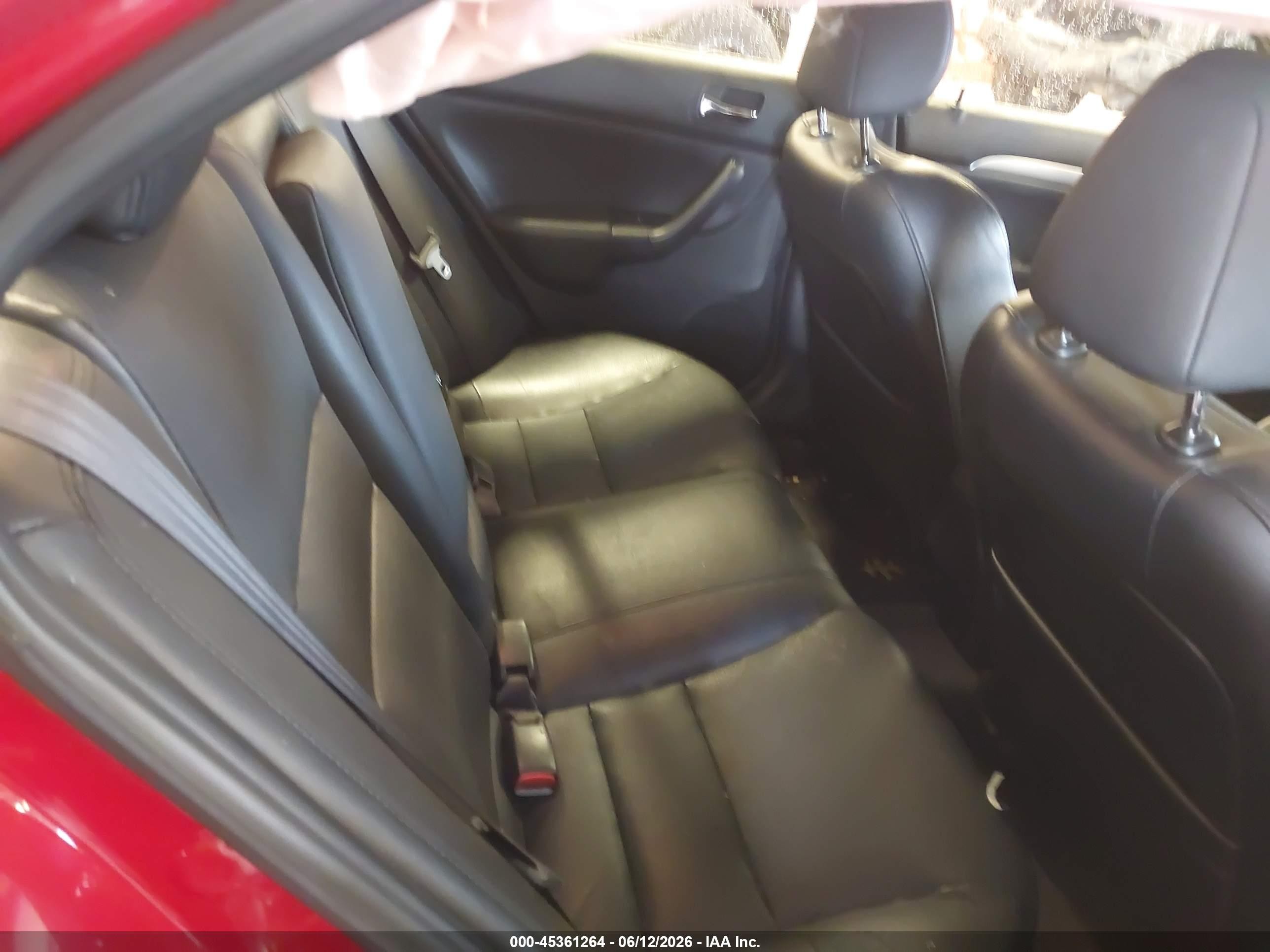 2008 Acura Tsx   Red vin: JH4CL968X8C019332