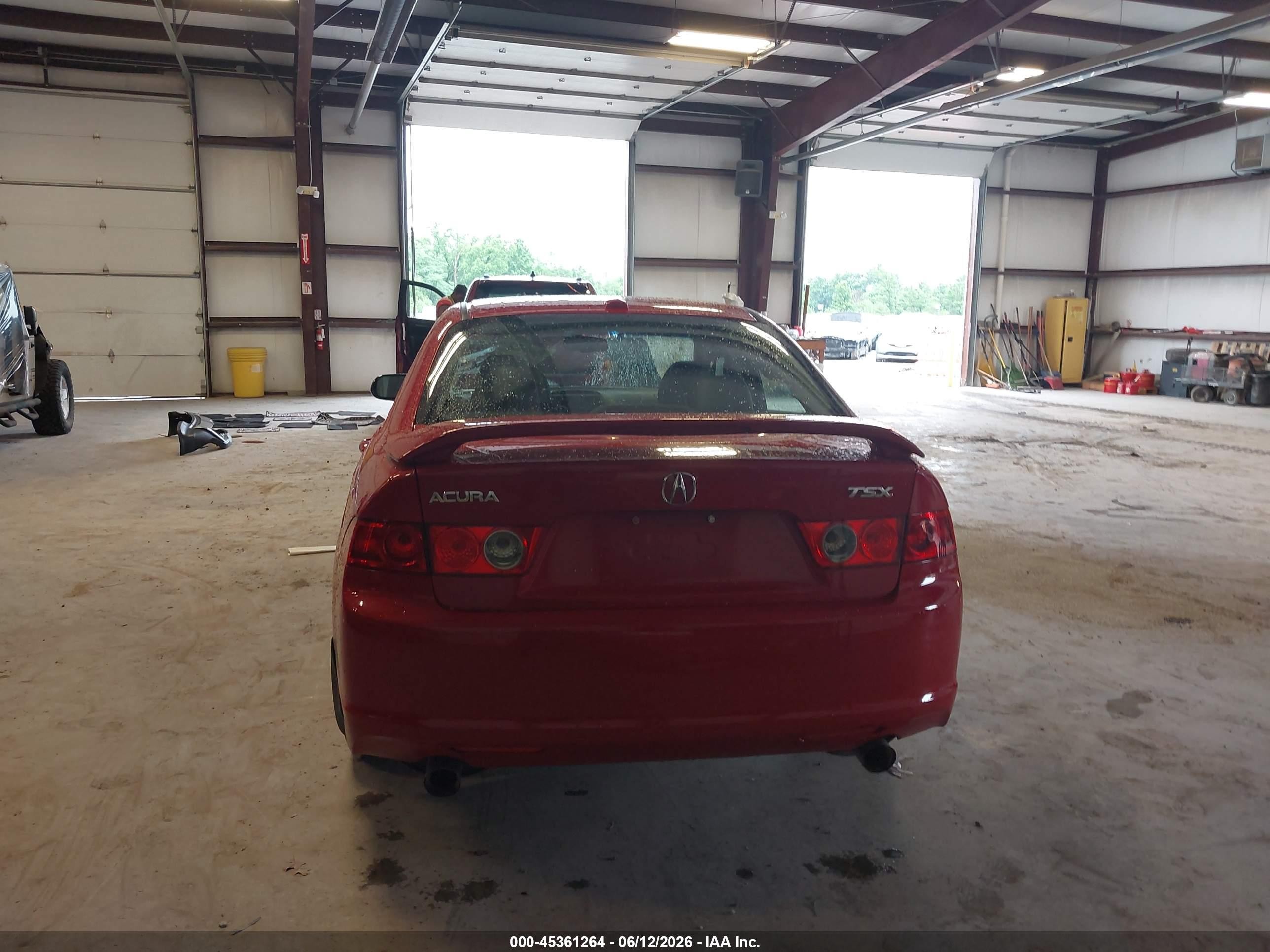 2008 Acura Tsx   Red vin: JH4CL968X8C019332