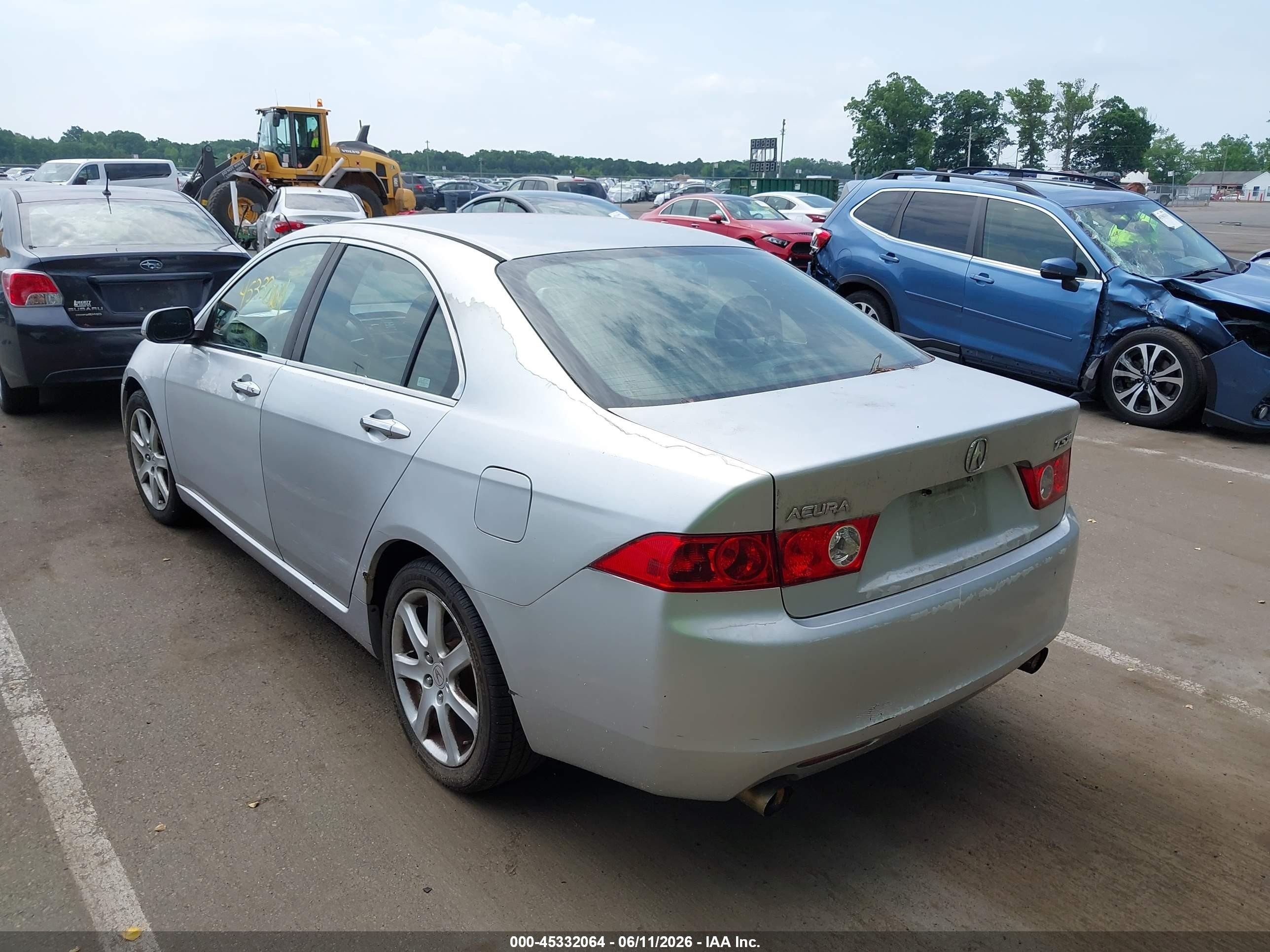 2004 Acura Tsx   Silver vin: JH4CL96904C001358