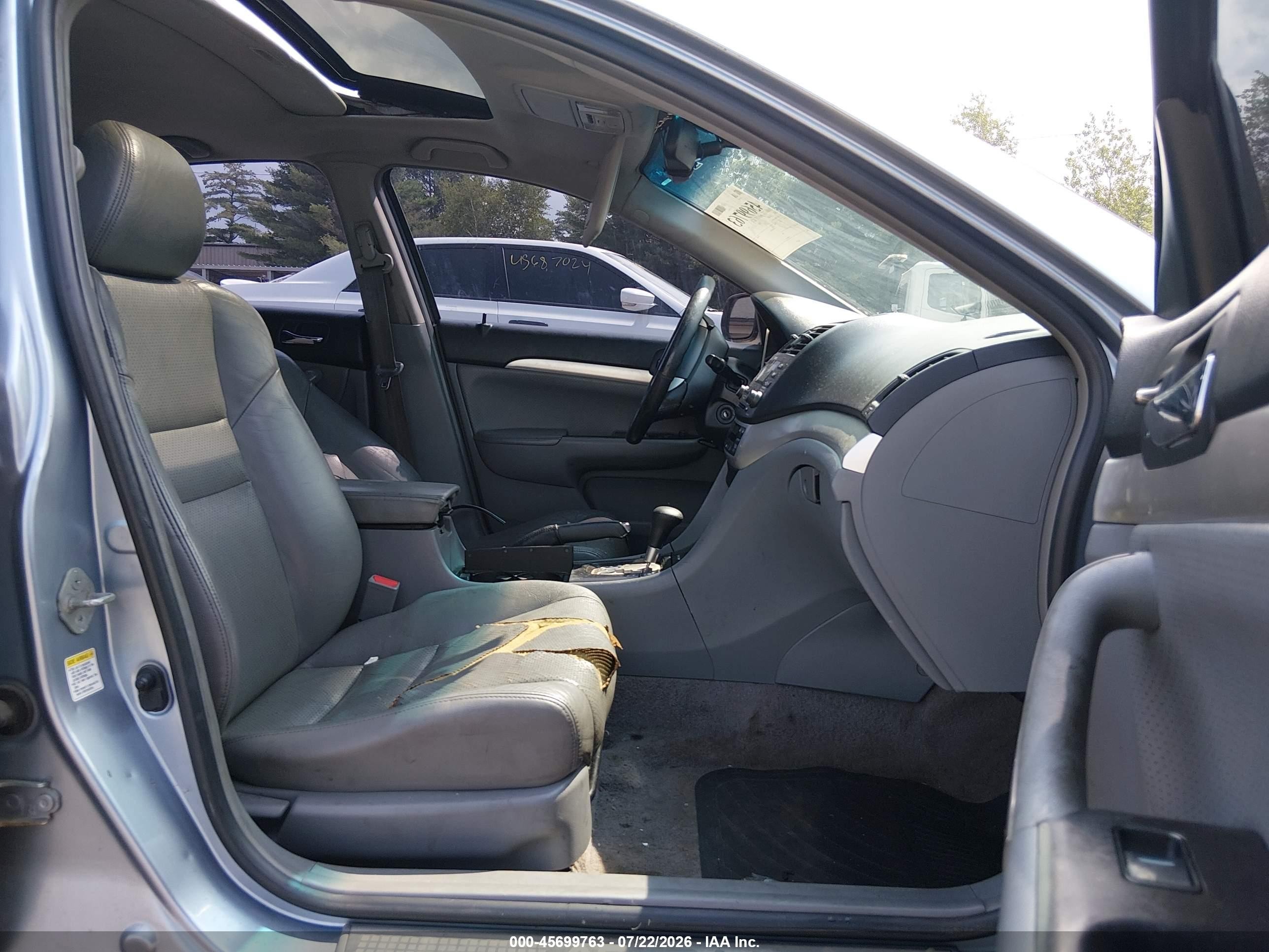 2004 Acura Tsx   Blue vin: JH4CL96904C043934
