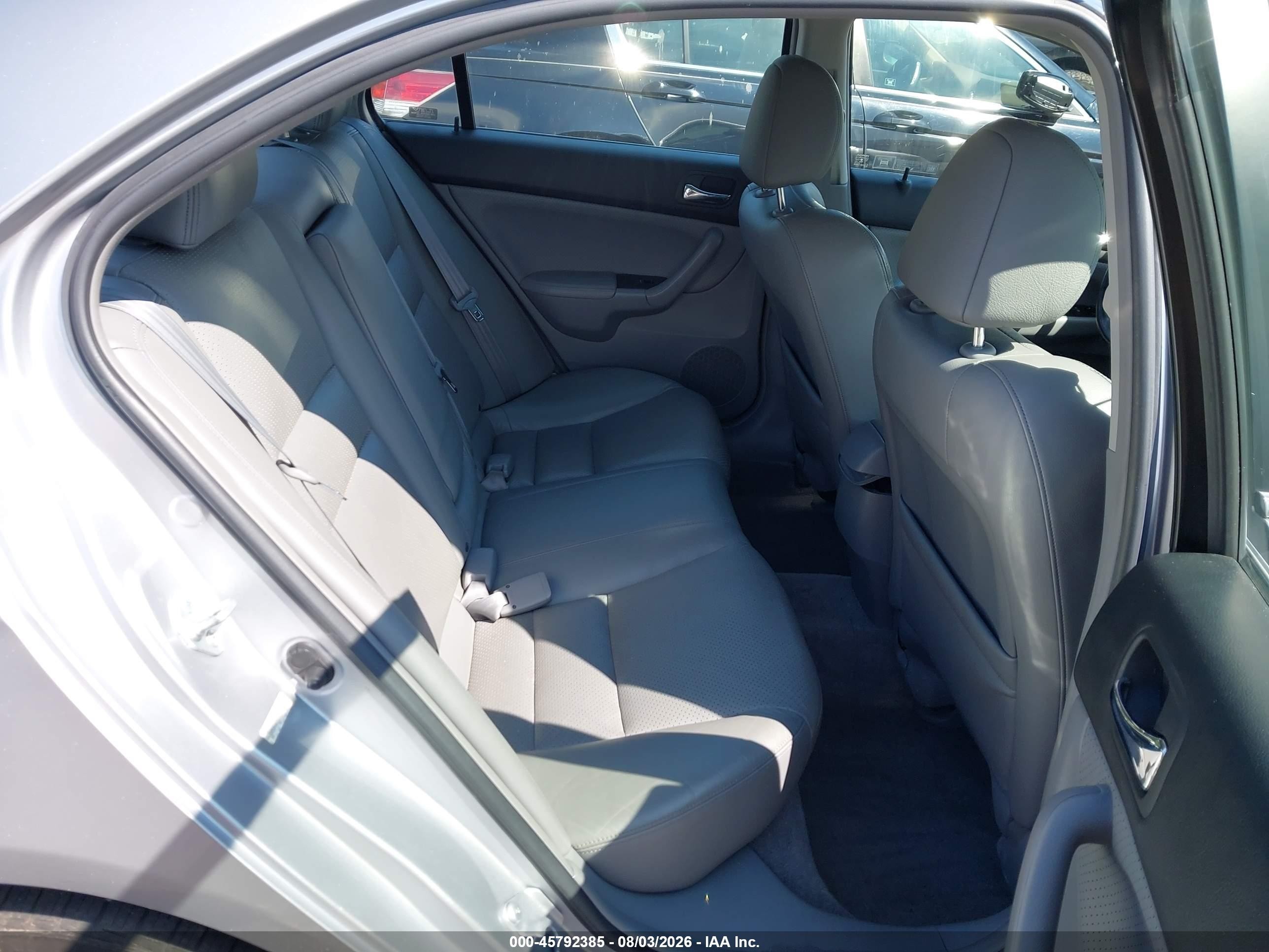 2005 Acura Tsx Серебряный vin: JH4CL96925C030605