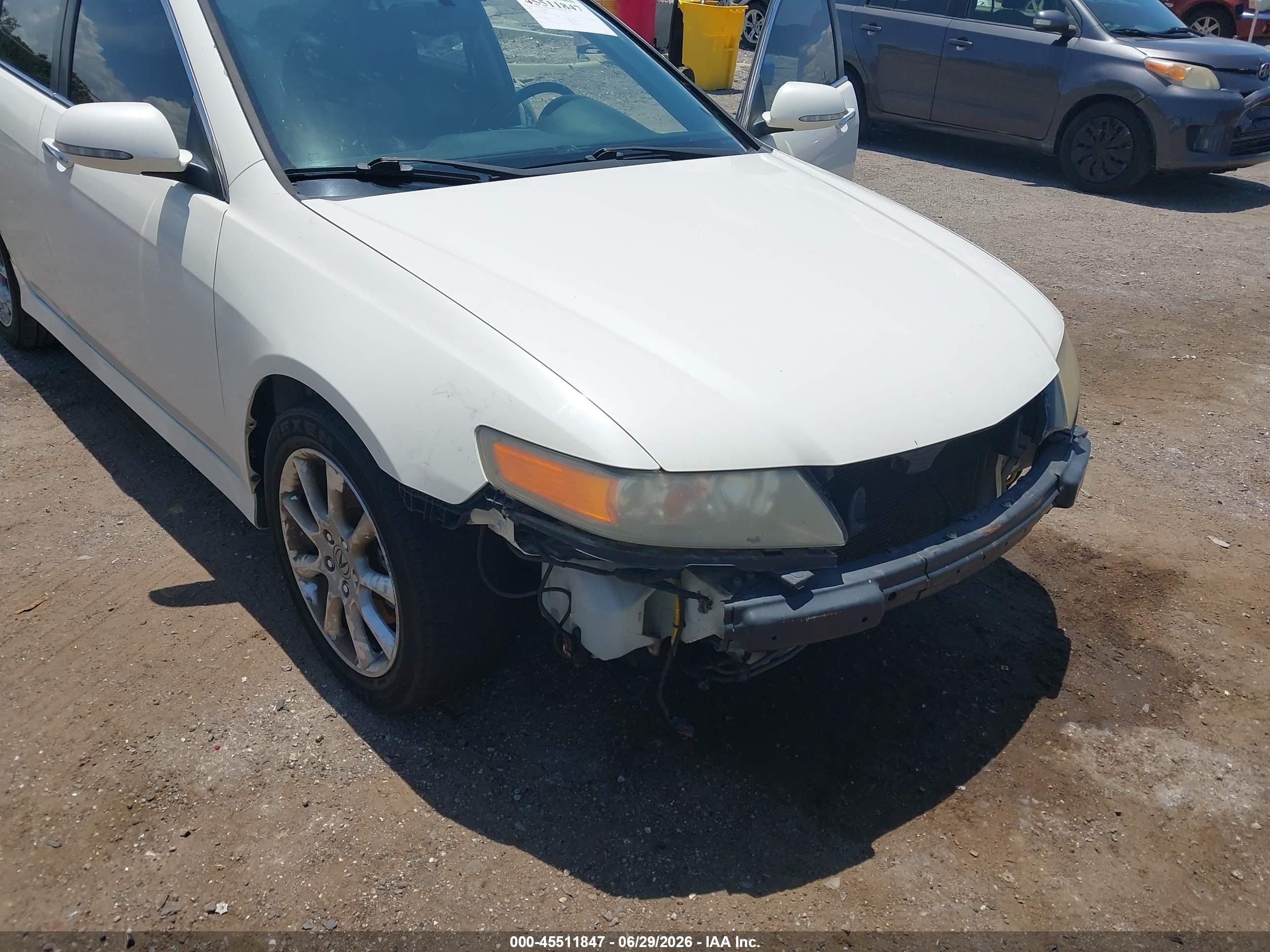 2006 Acura Tsx   White vin: JH4CL96926C015510