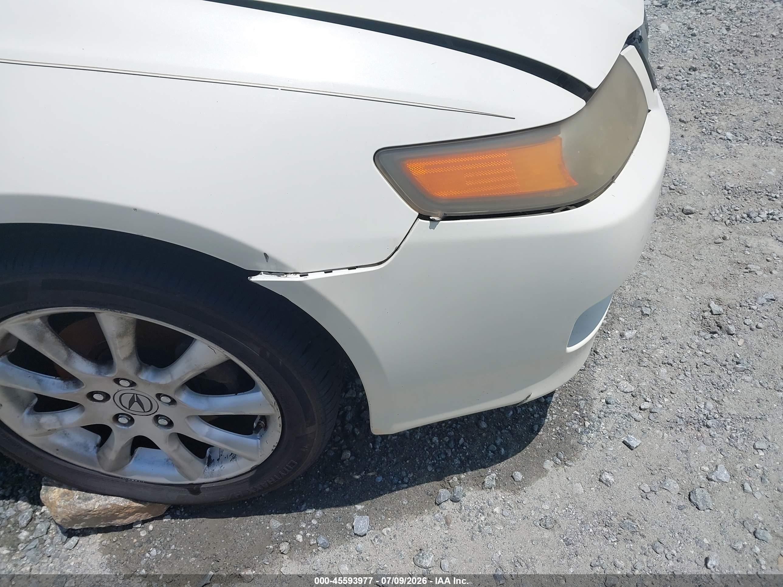 2007 Acura Tsx   White vin: JH4CL96927C019266