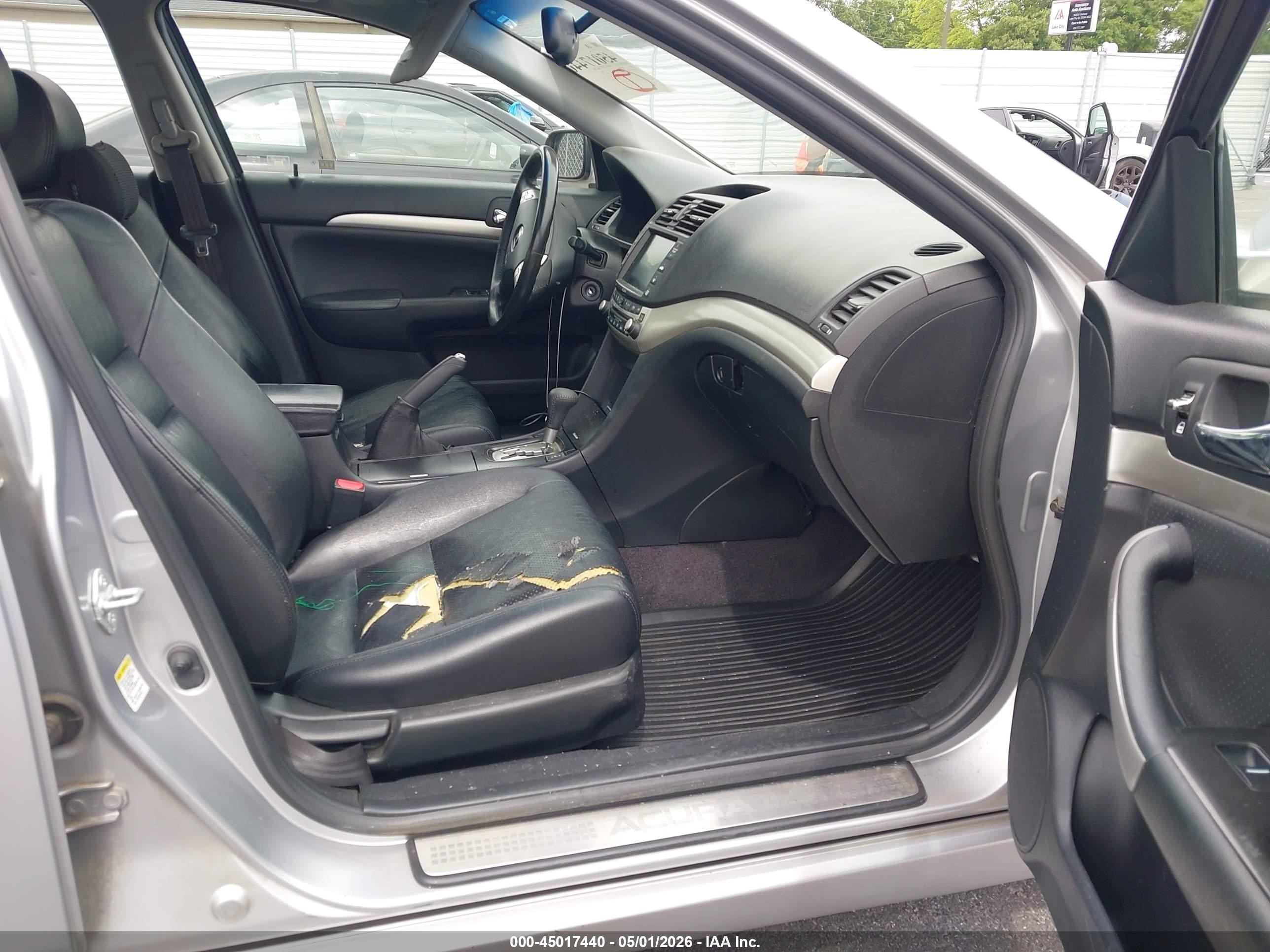 2004 Acura Tsx Silver vin: JH4CL96934C012578