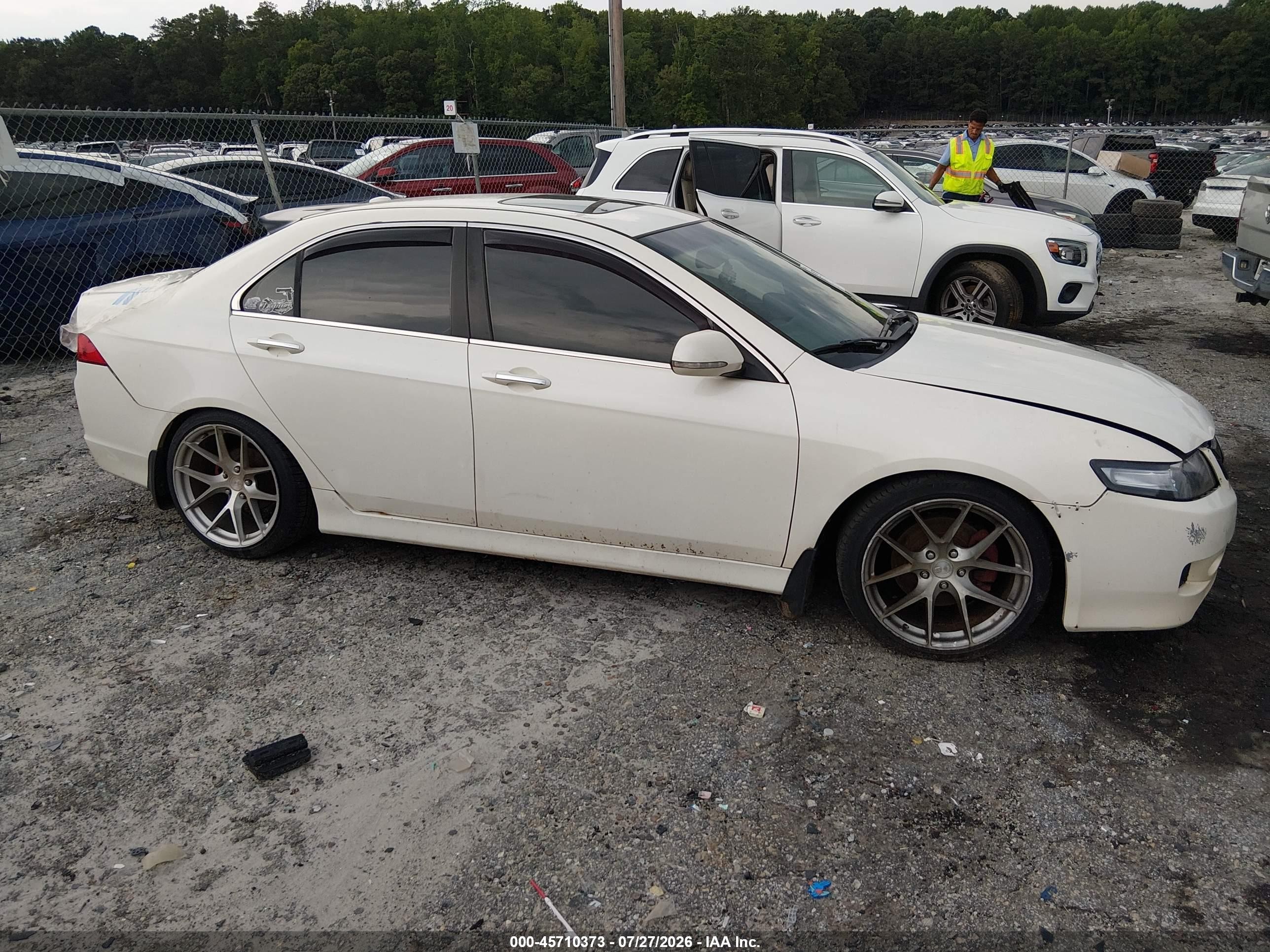 2006 Acura Tsx   White vin: JH4CL96936C010977