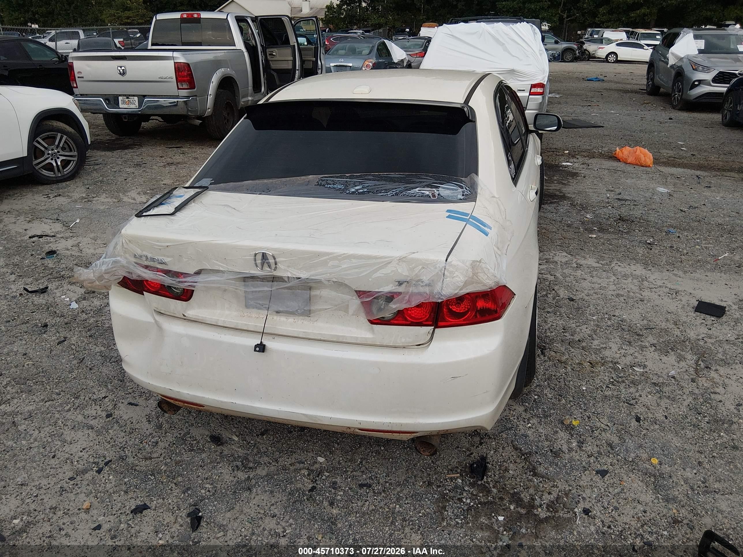 2006 Acura Tsx   White vin: JH4CL96936C010977