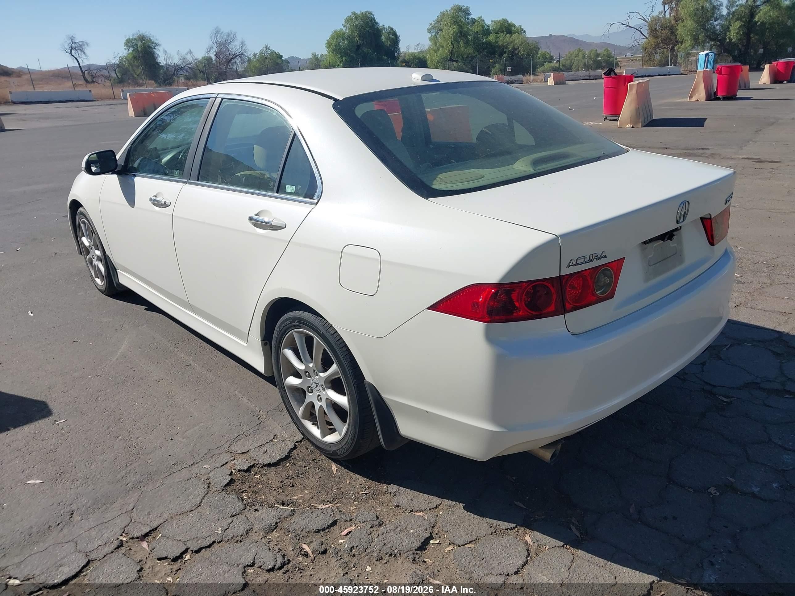 2008 Acura Tsx   Белый vin: JH4CL96948C005211