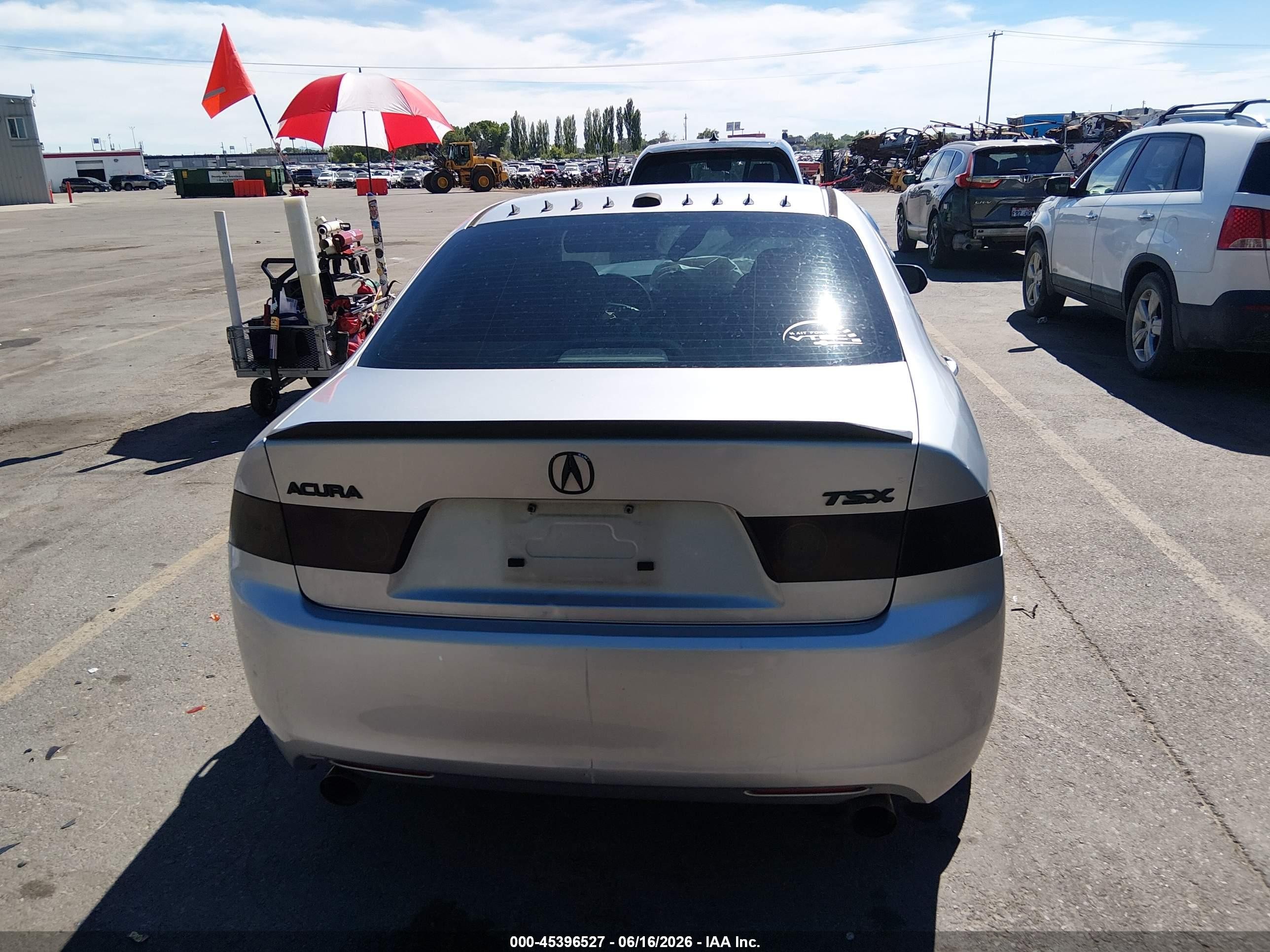 2005 Acura Tsx Base W/navigation (a5) Silver vin: JH4CL96955C018352