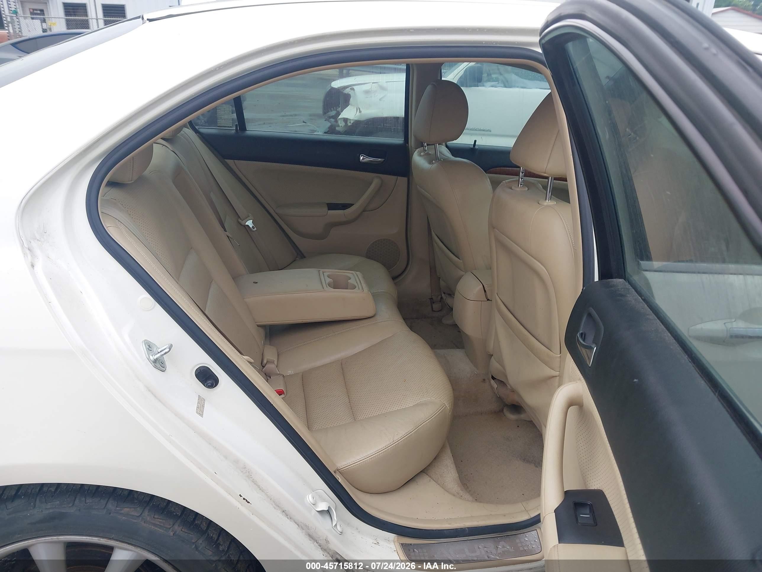 2006 Acura Tsx   White vin: JH4CL96956C015193