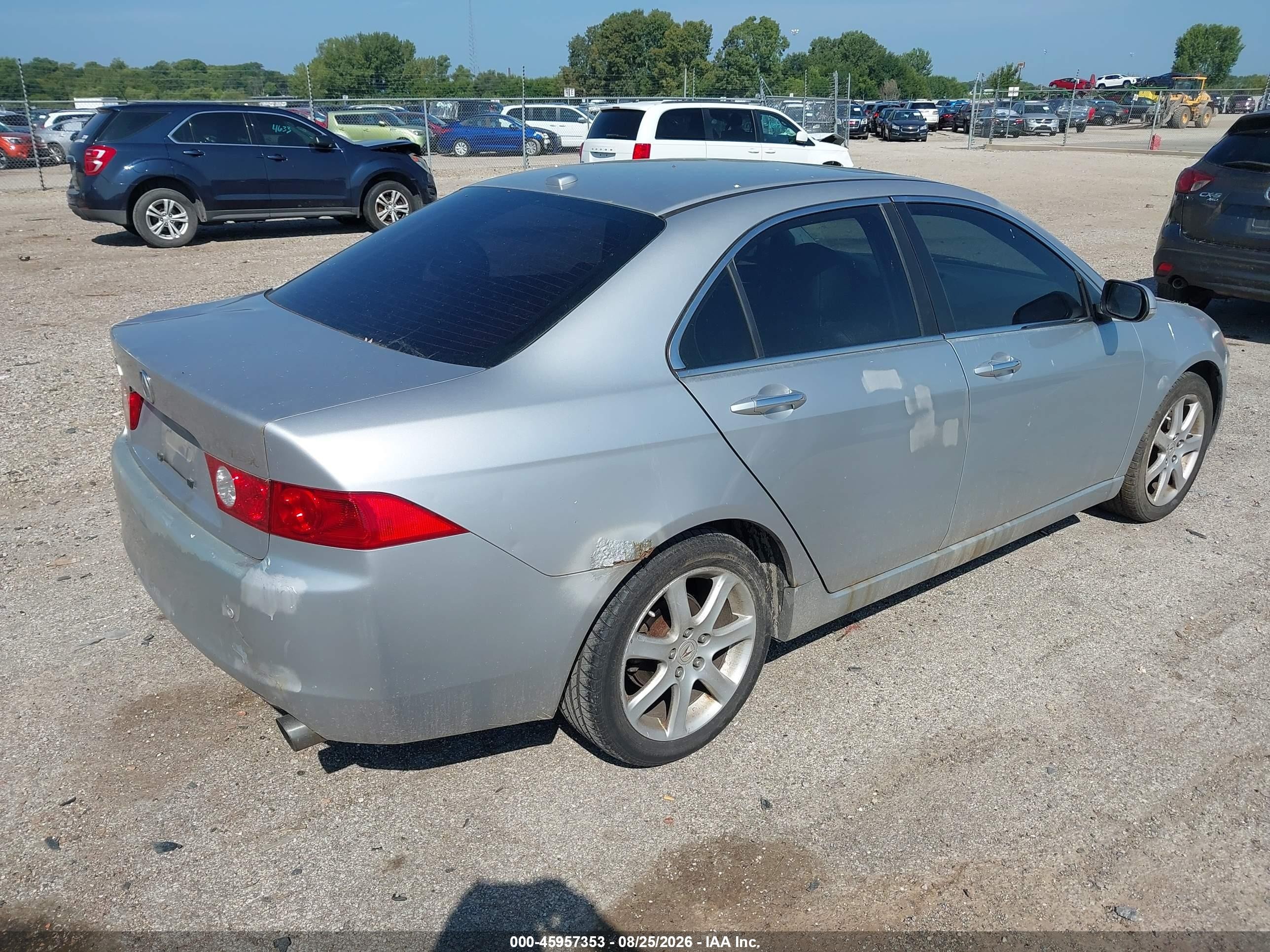 2005 Acura Tsx   Silver vin: JH4CL96975C023570