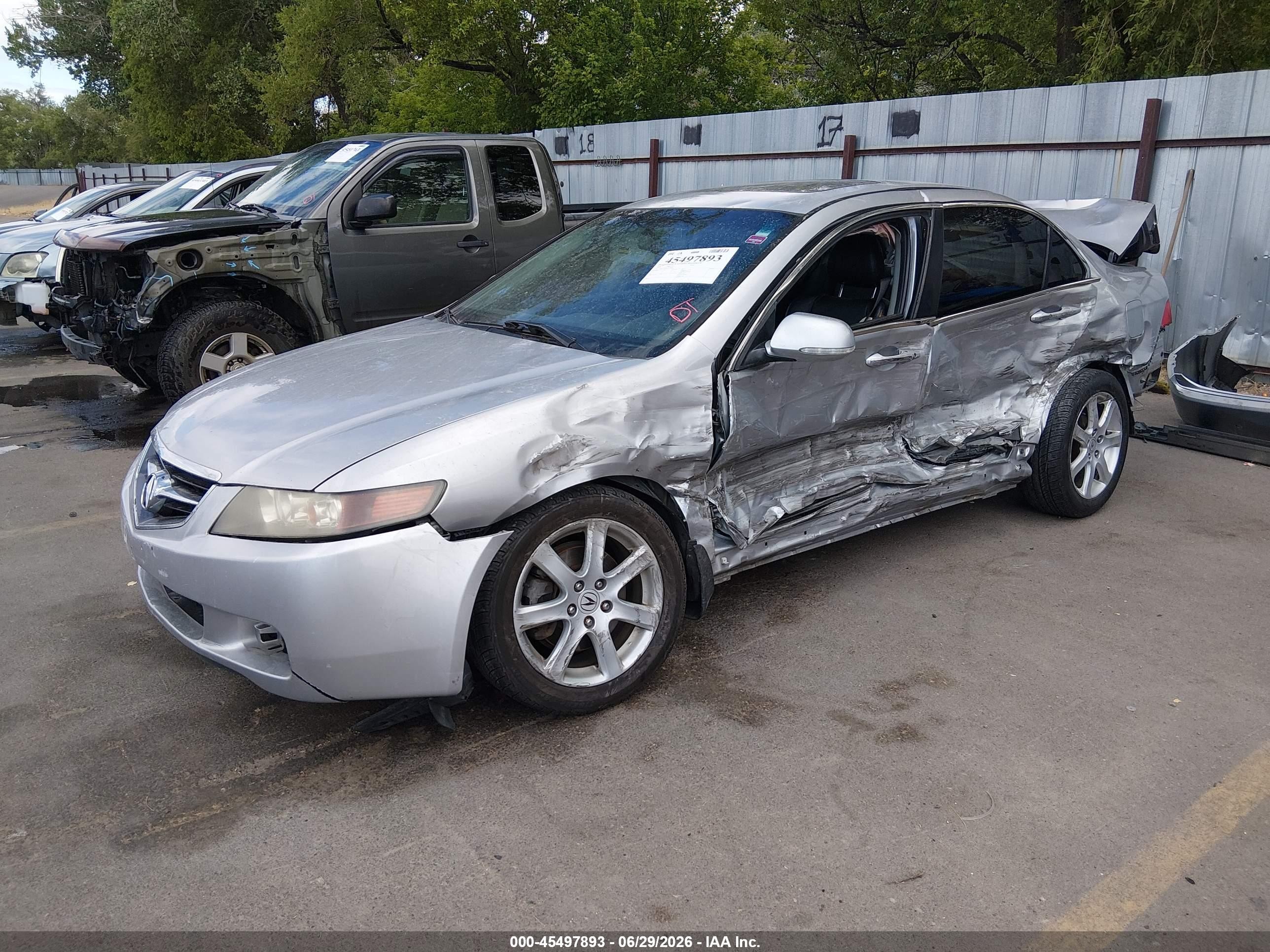 2005 Acura Tsx   Silver vin: JH4CL96985C024484