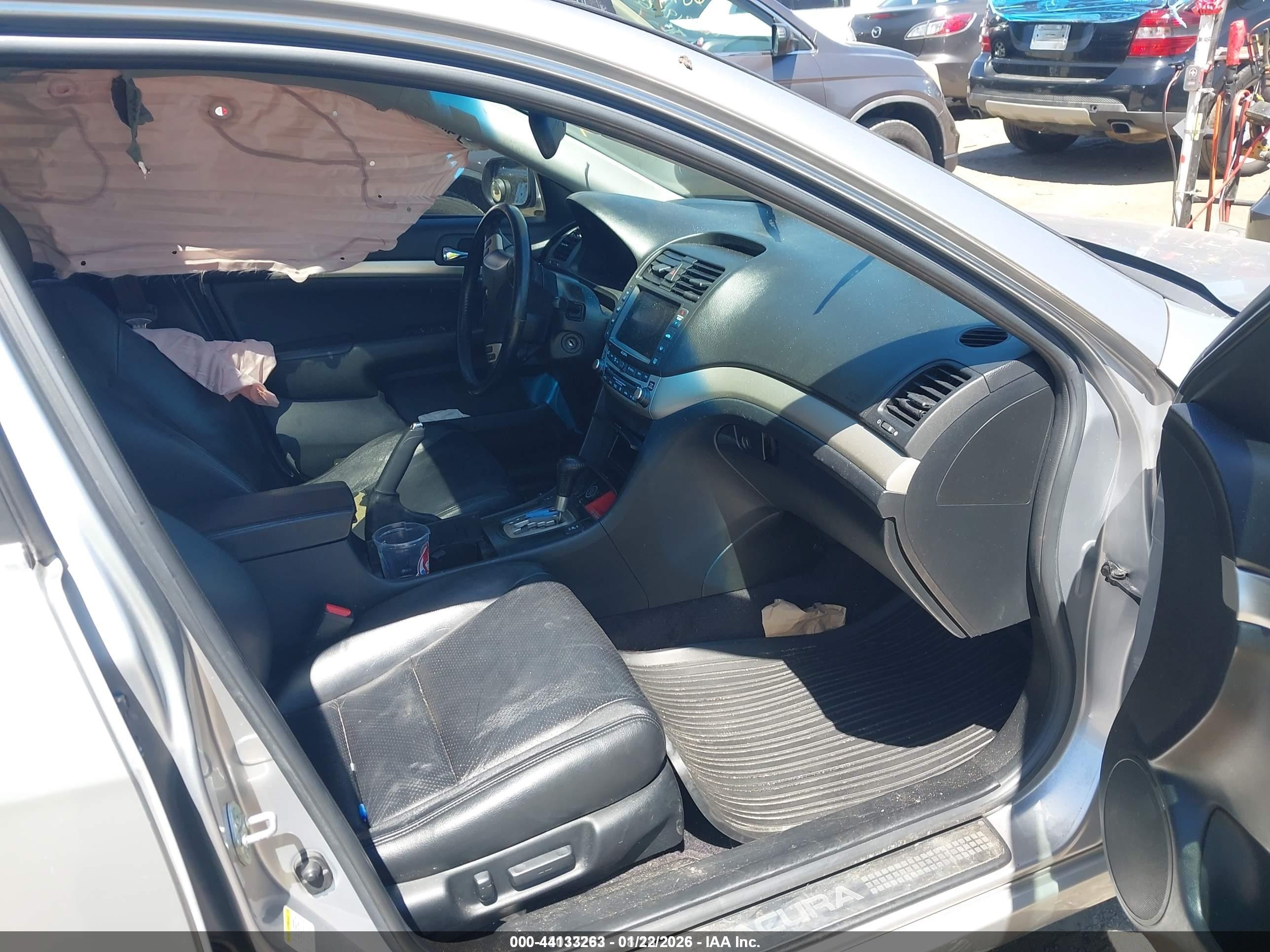 2005 Acura Tsx   Silver vin: JH4CL96995C016006