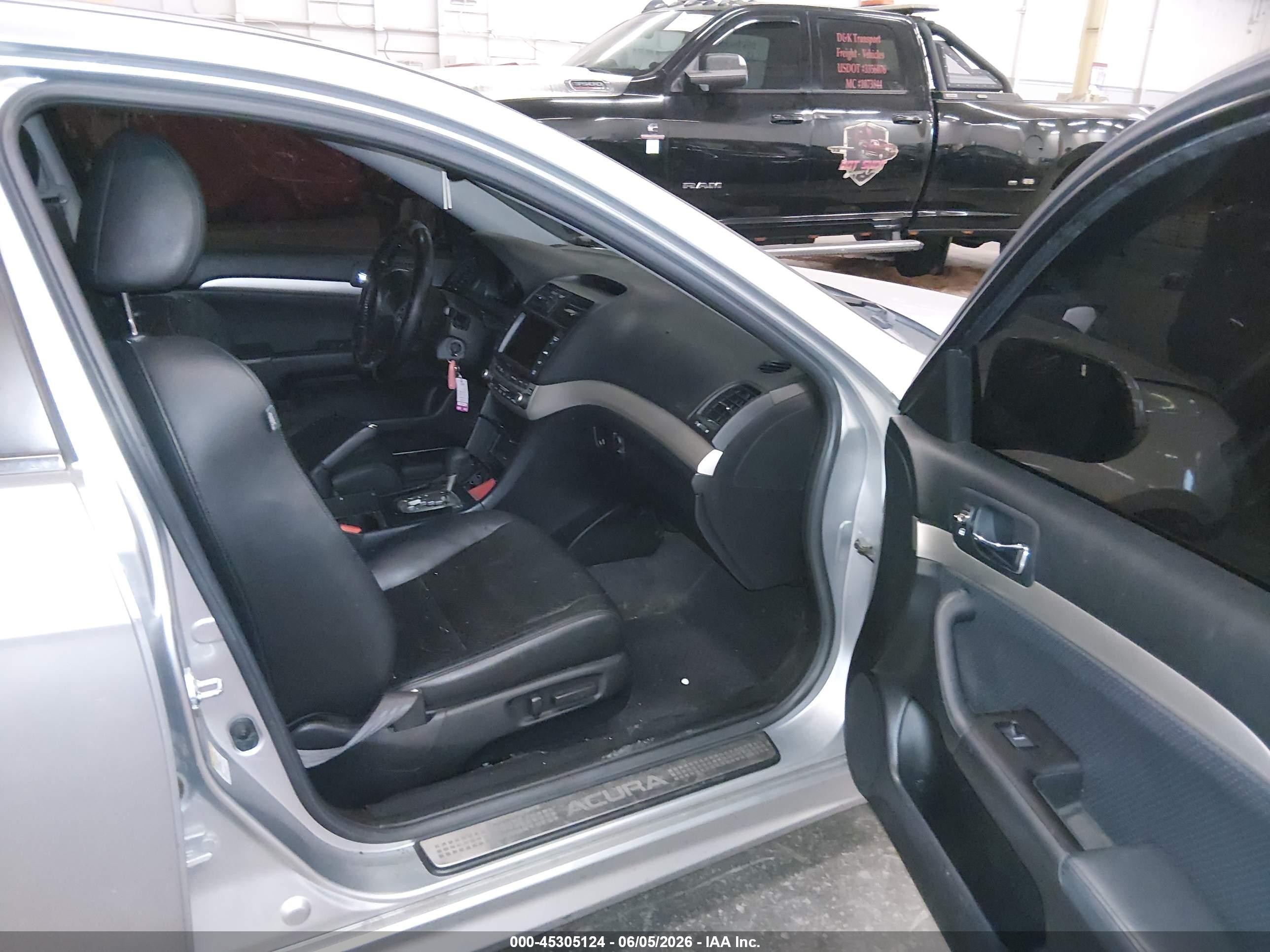 2007 Acura Tsx   Silver vin: JH4CL96997C001007