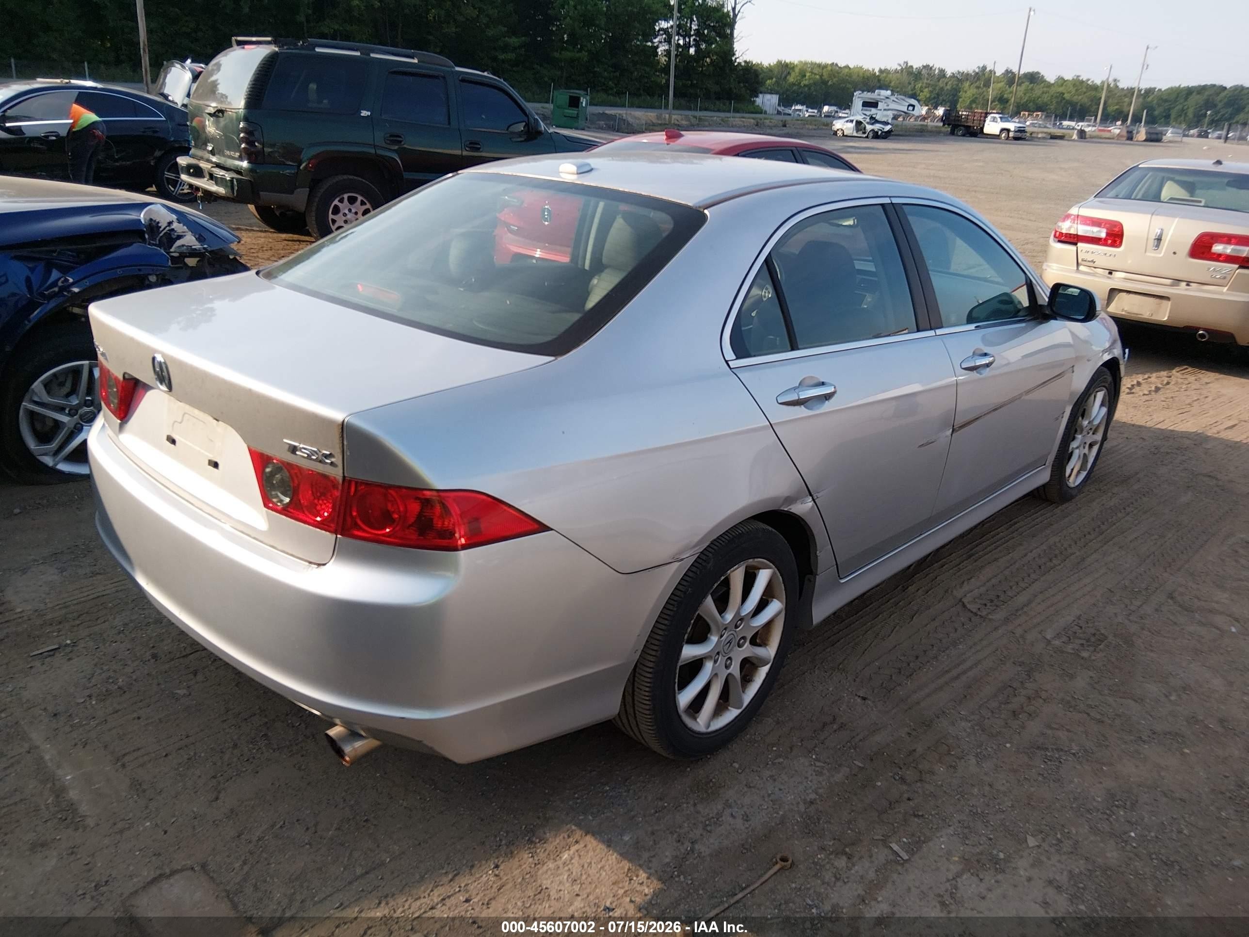 2007 Acura Tsx   Silver vin: JH4CL96997C015750