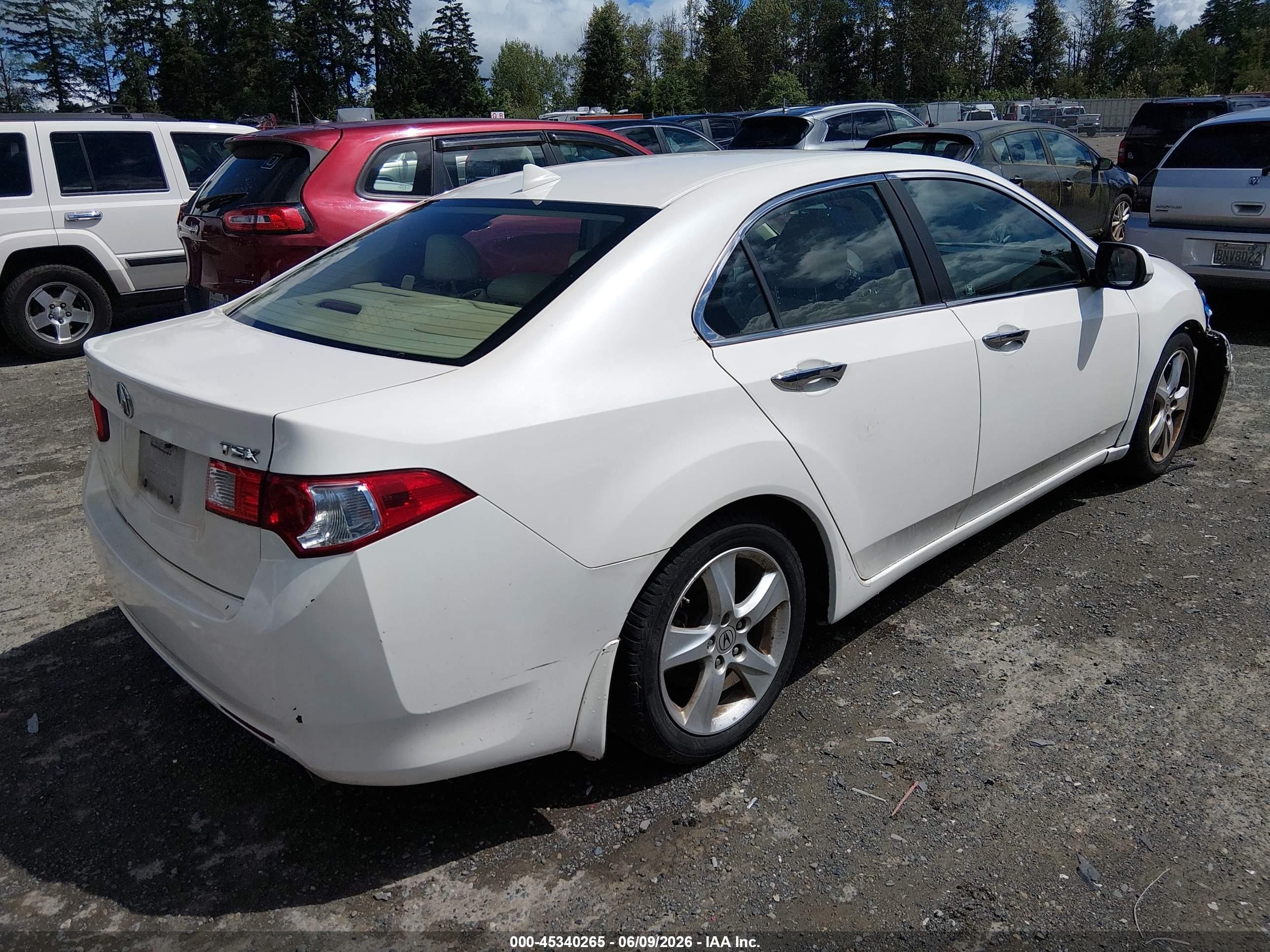 2009 Acura Tsx   White vin: JH4CU26609C008134
