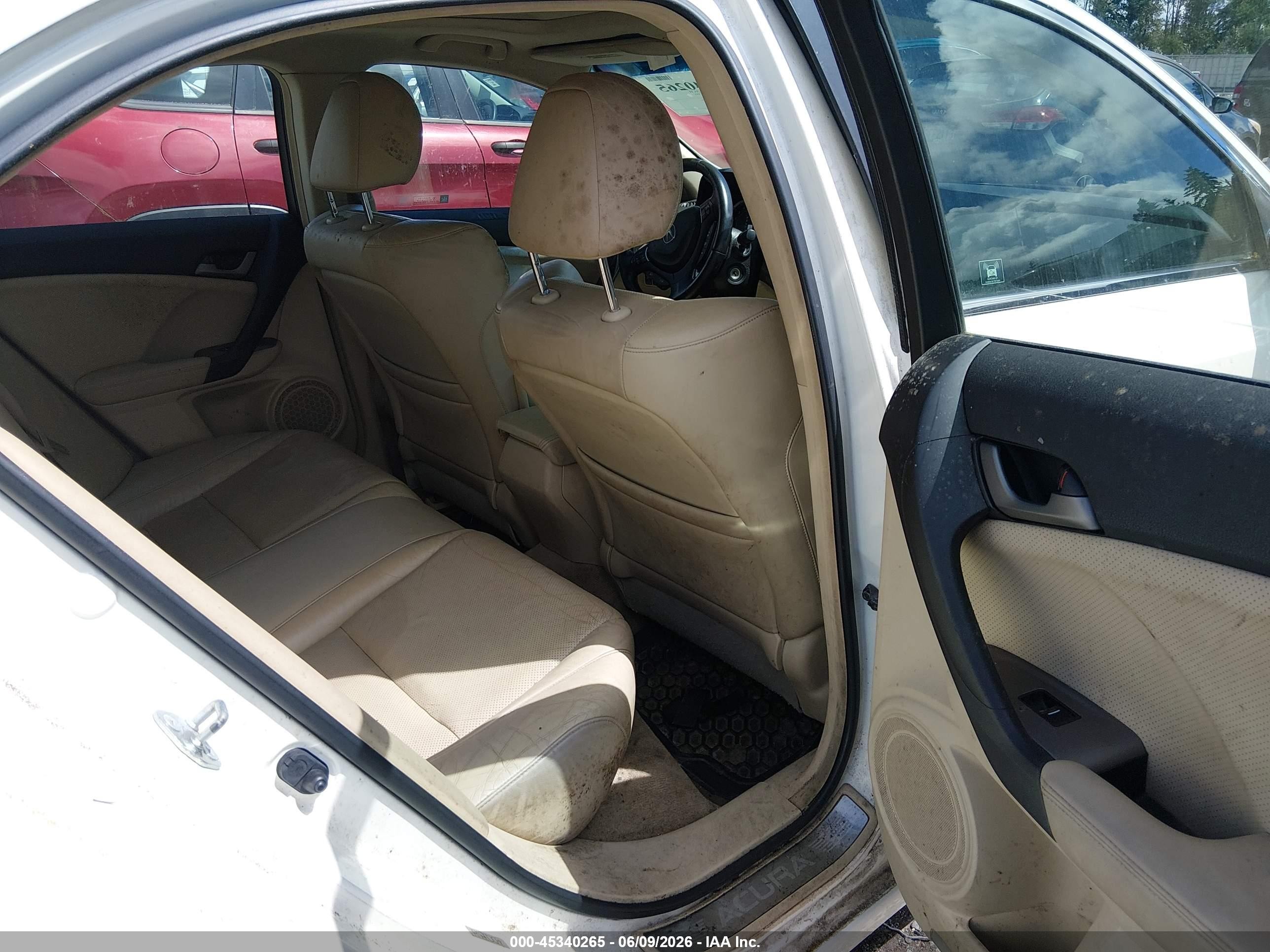 2009 Acura Tsx   White vin: JH4CU26609C008134