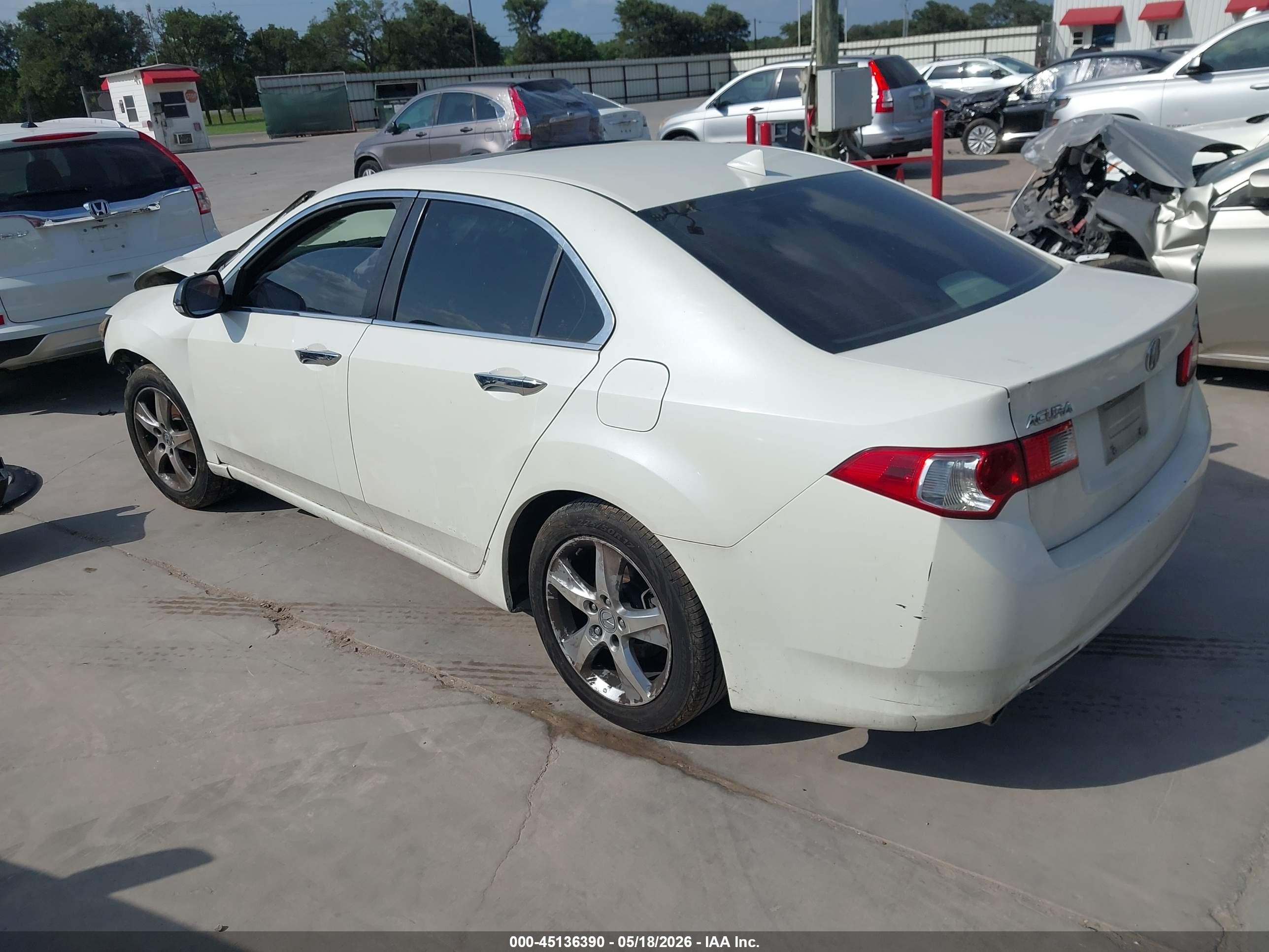2009 Acura Tsx   White vin: JH4CU26609C015178