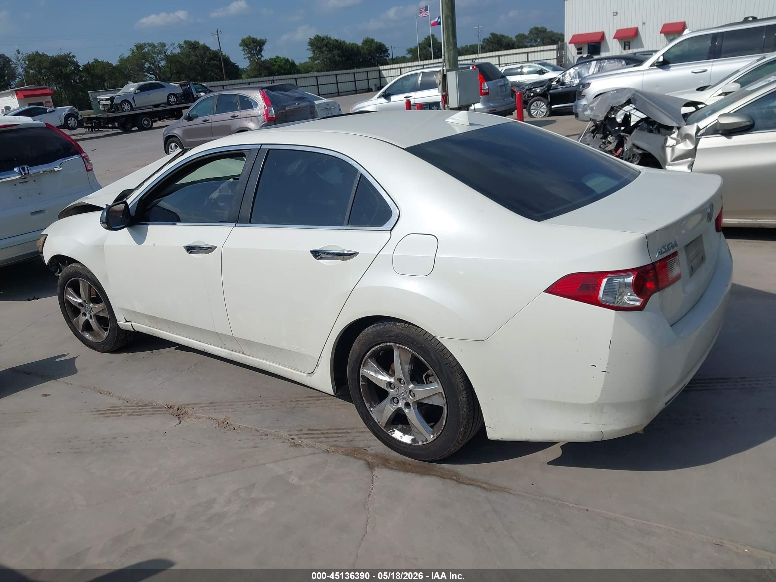 2009 Acura Tsx   White vin: JH4CU26609C015178