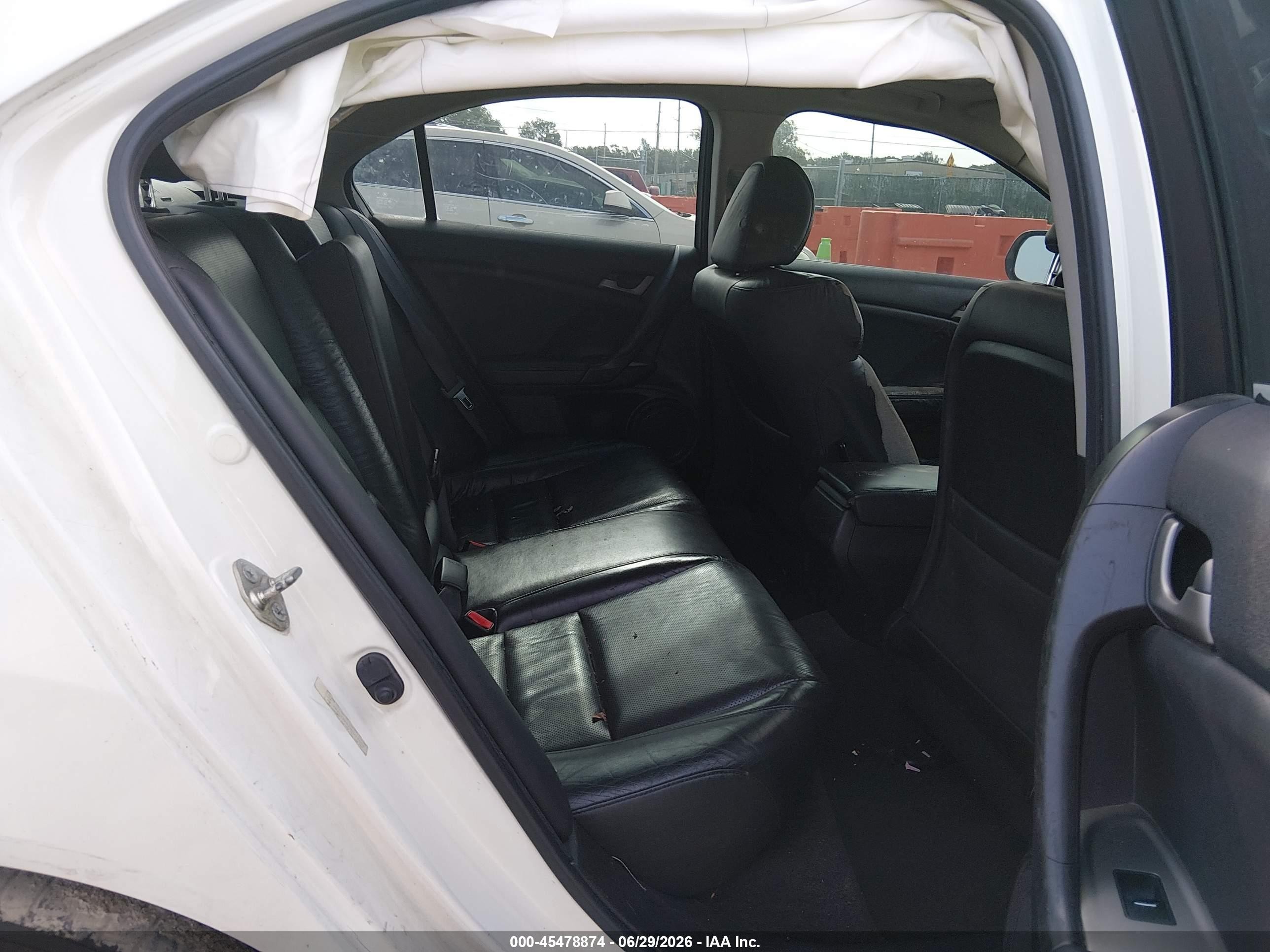 2009 Acura Tsx   White vin: JH4CU26619C017666