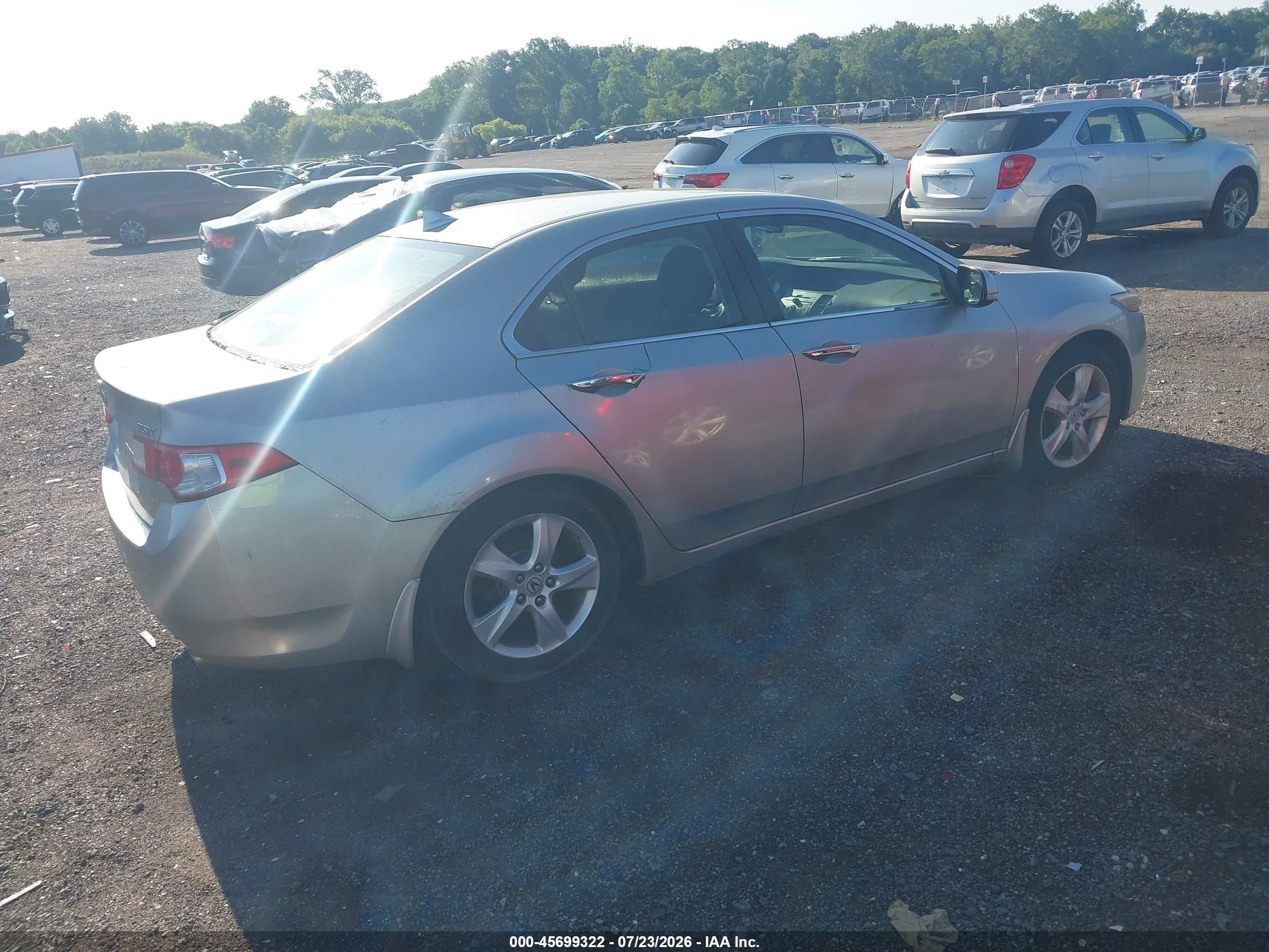 2009 Acura Tsx   Серебряный vin: JH4CU26629C005557