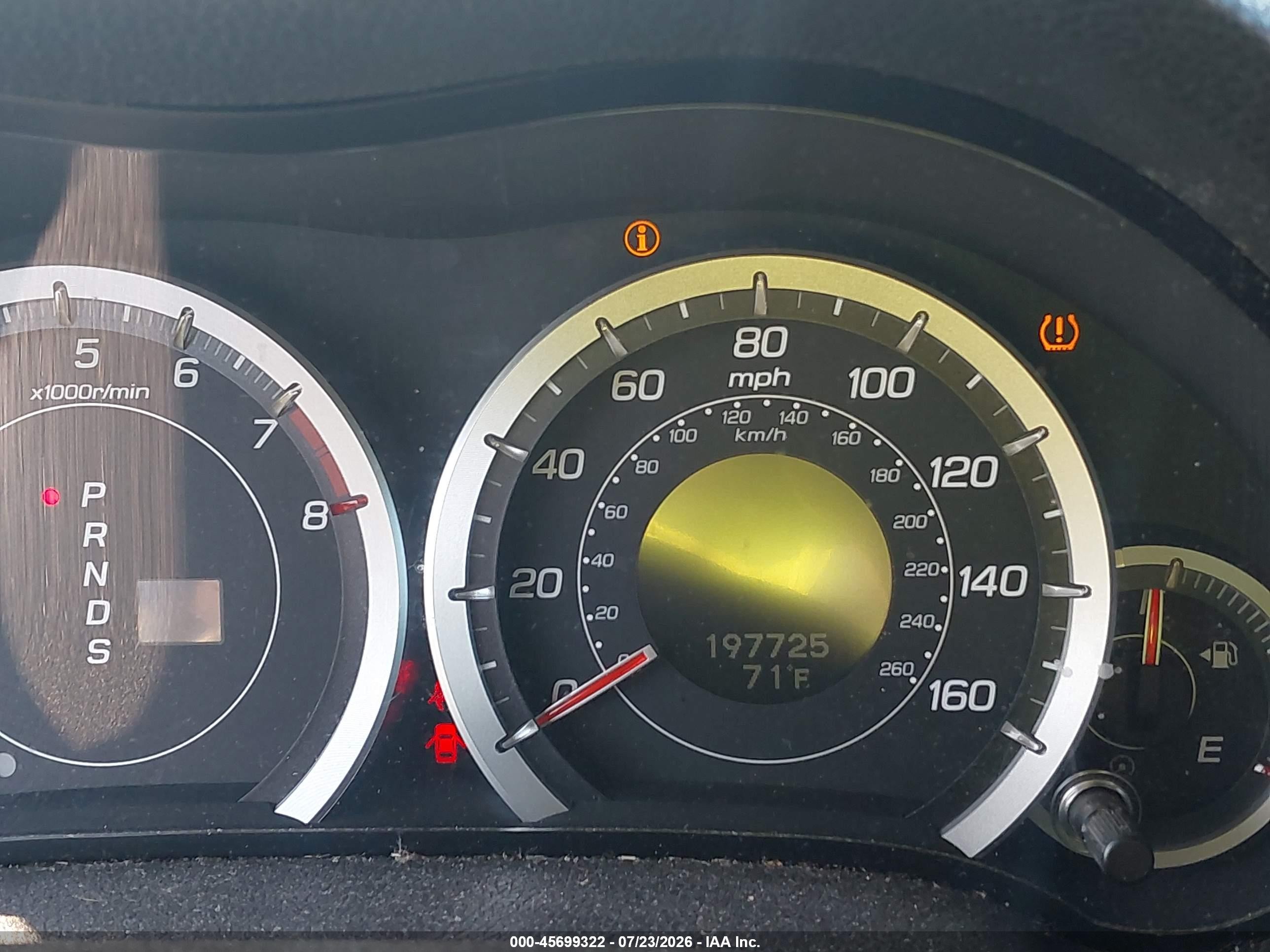 2009 Acura Tsx   Серебряный vin: JH4CU26629C005557