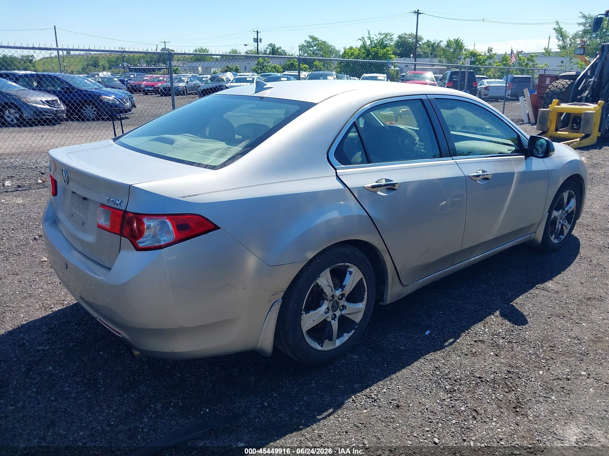 2009 Acura Tsx   Silver vin: JH4CU26629C025825