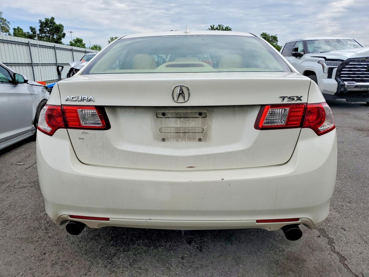 2009 Acura Tsx White vin: JH4CU26639C006877