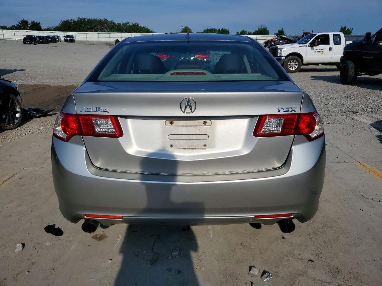 2009 Acura Tsx Silver vin: JH4CU26639C021671