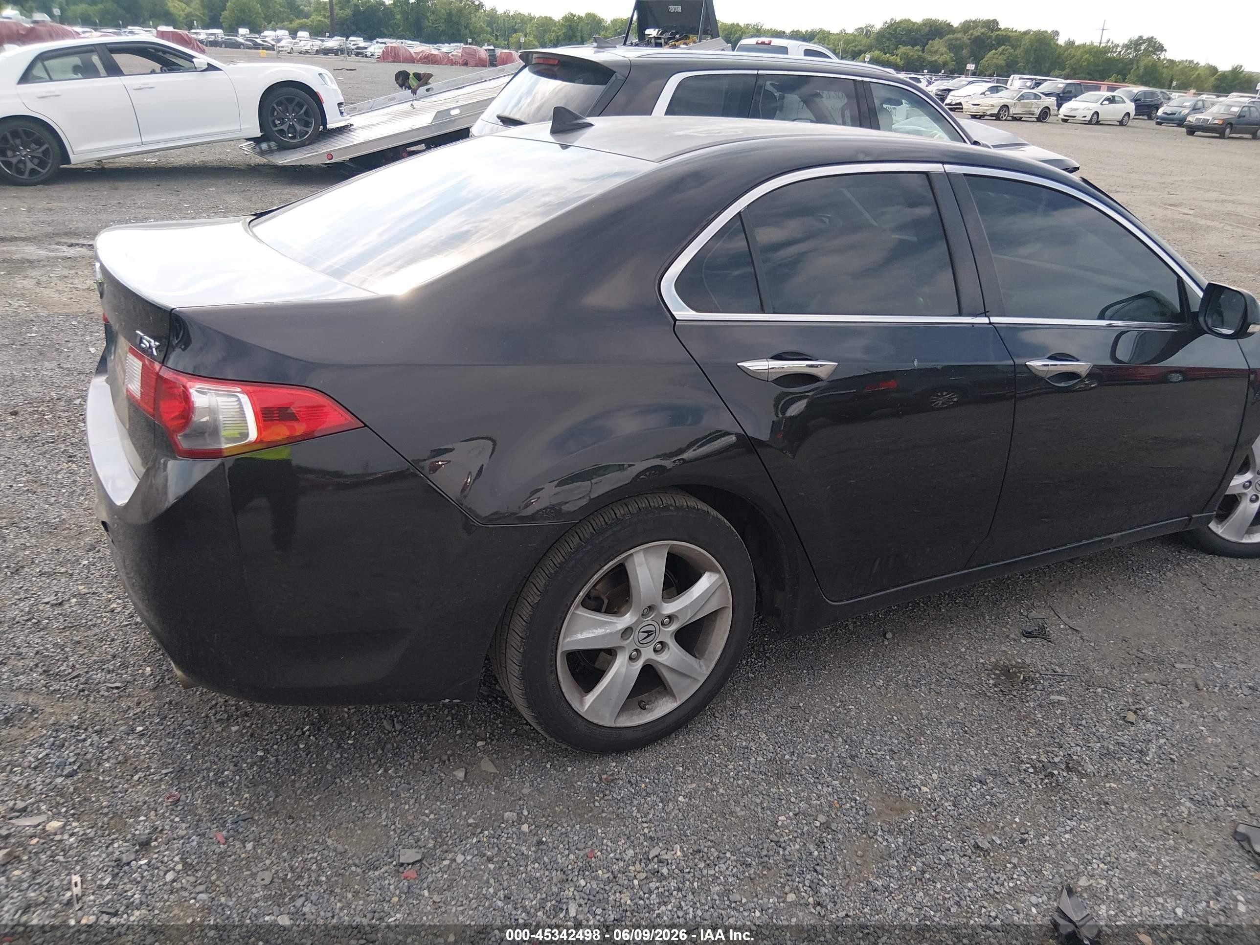 2009 Acura Tsx   Black vin: JH4CU26639C034288