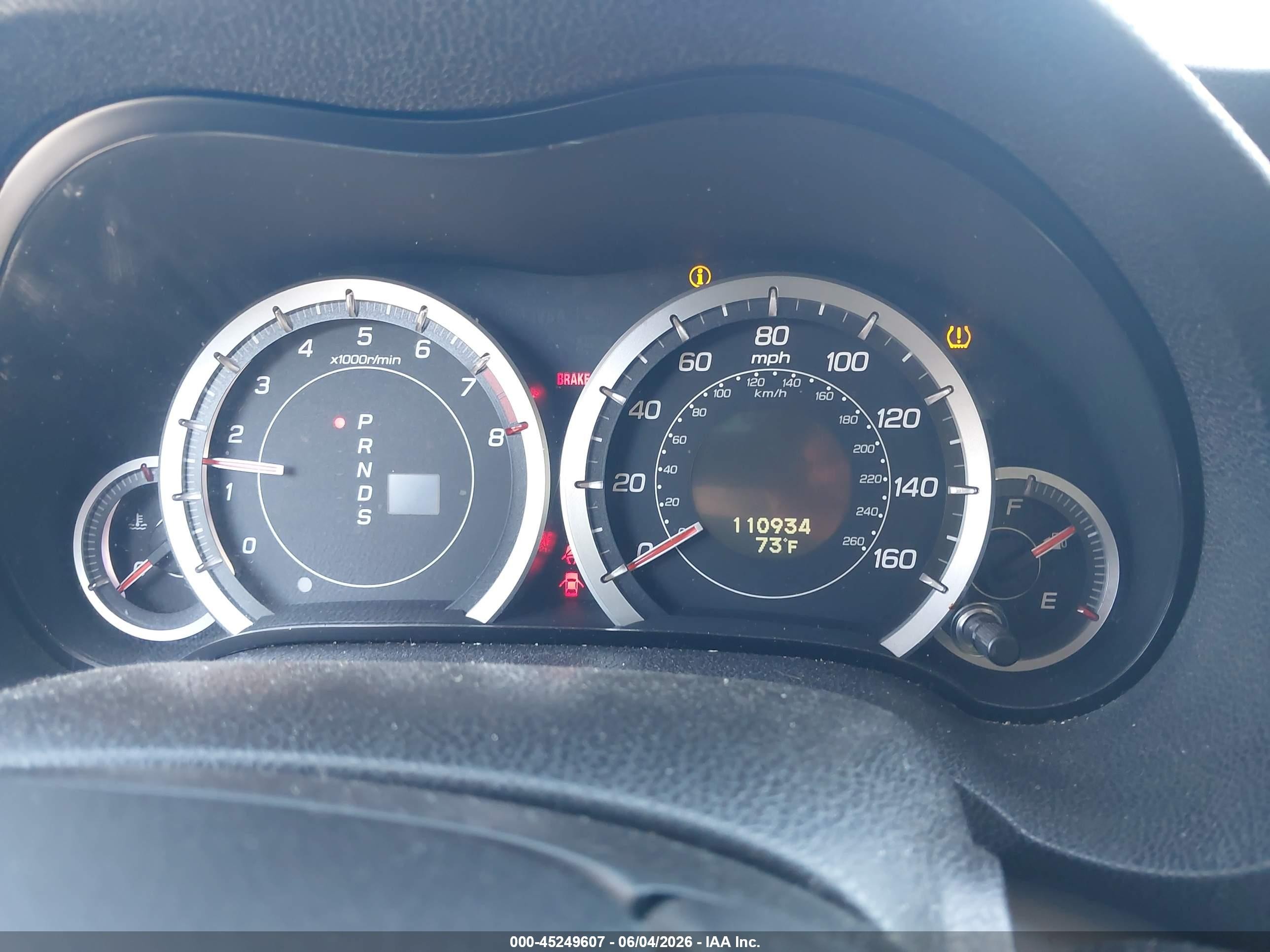 2009 Acura Tsx   White vin: JH4CU26639C035165