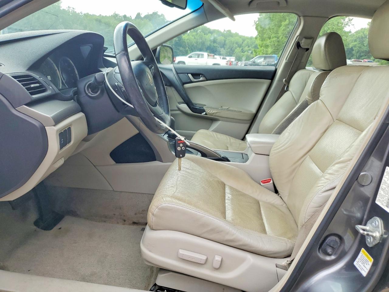 2009 Acura Tsx Silver vin: JH4CU26649C007598