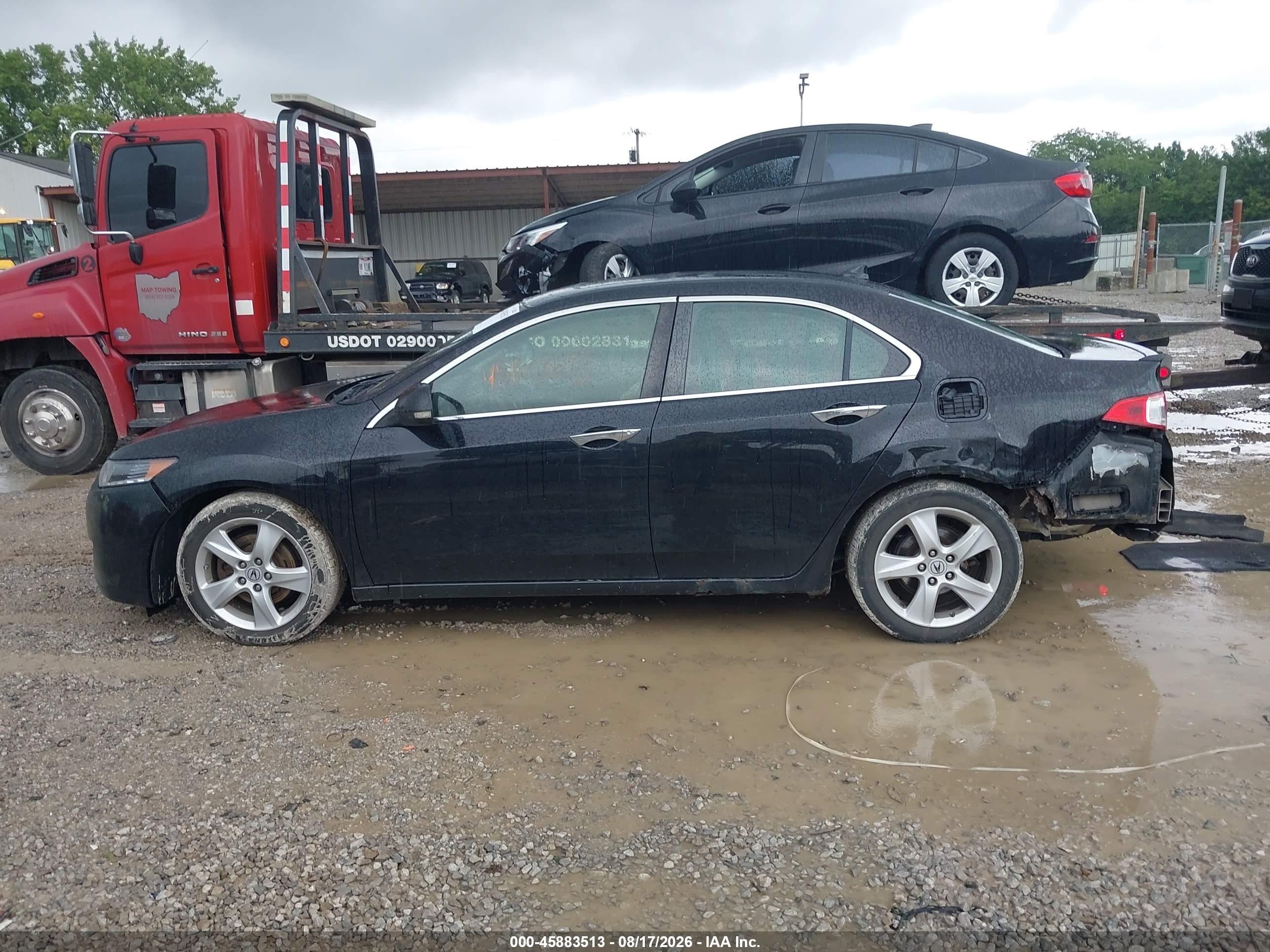 2009 Acura Tsx   Black vin: JH4CU26659C013782