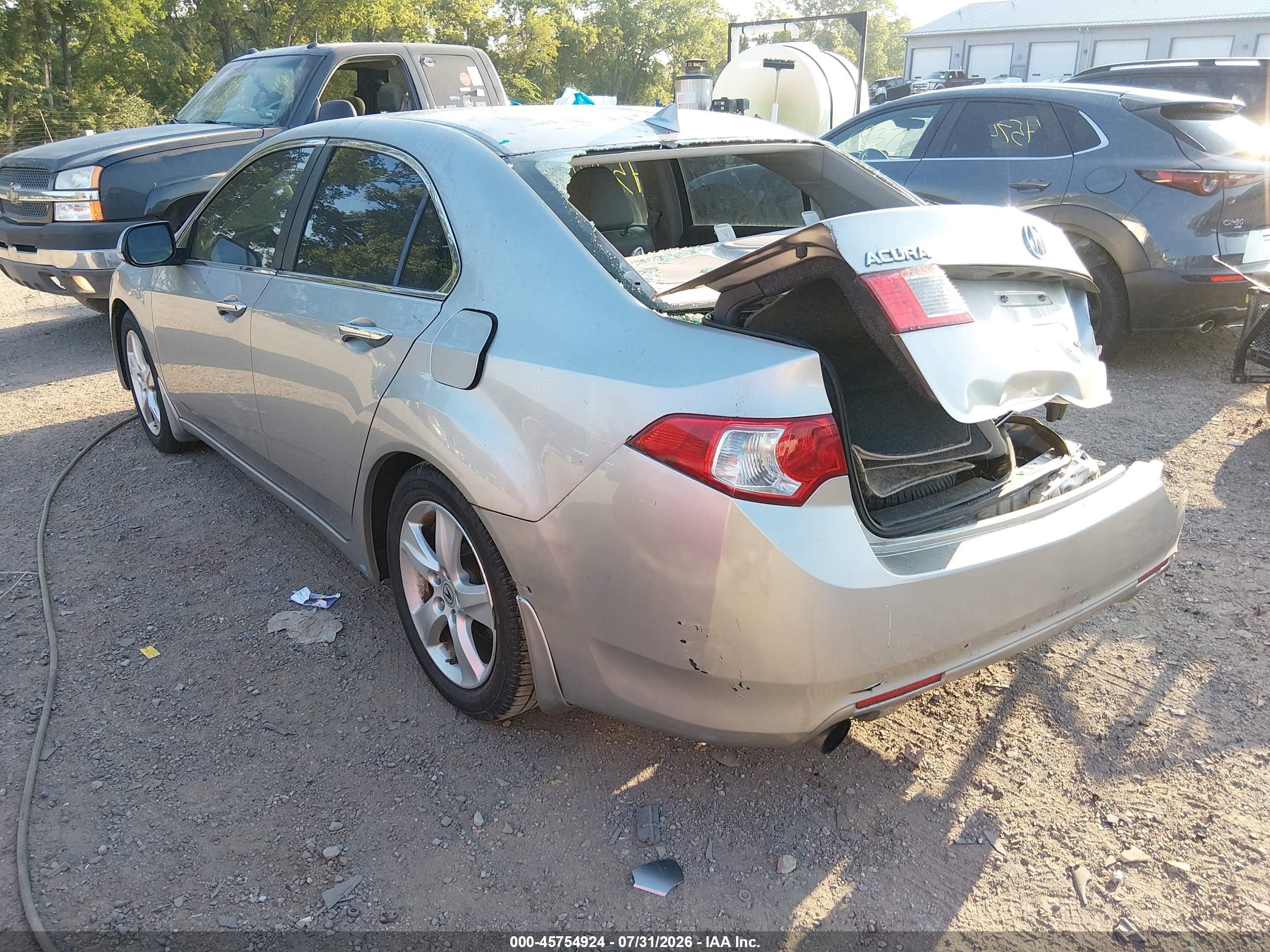 2009 Acura Tsx   Silver vin: JH4CU26659C014284