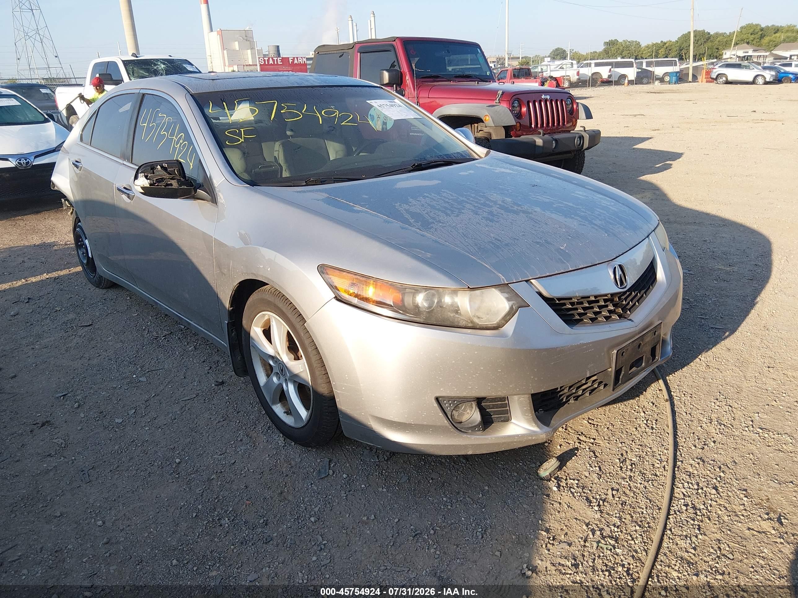 2009 Acura Tsx   Silver vin: JH4CU26659C014284