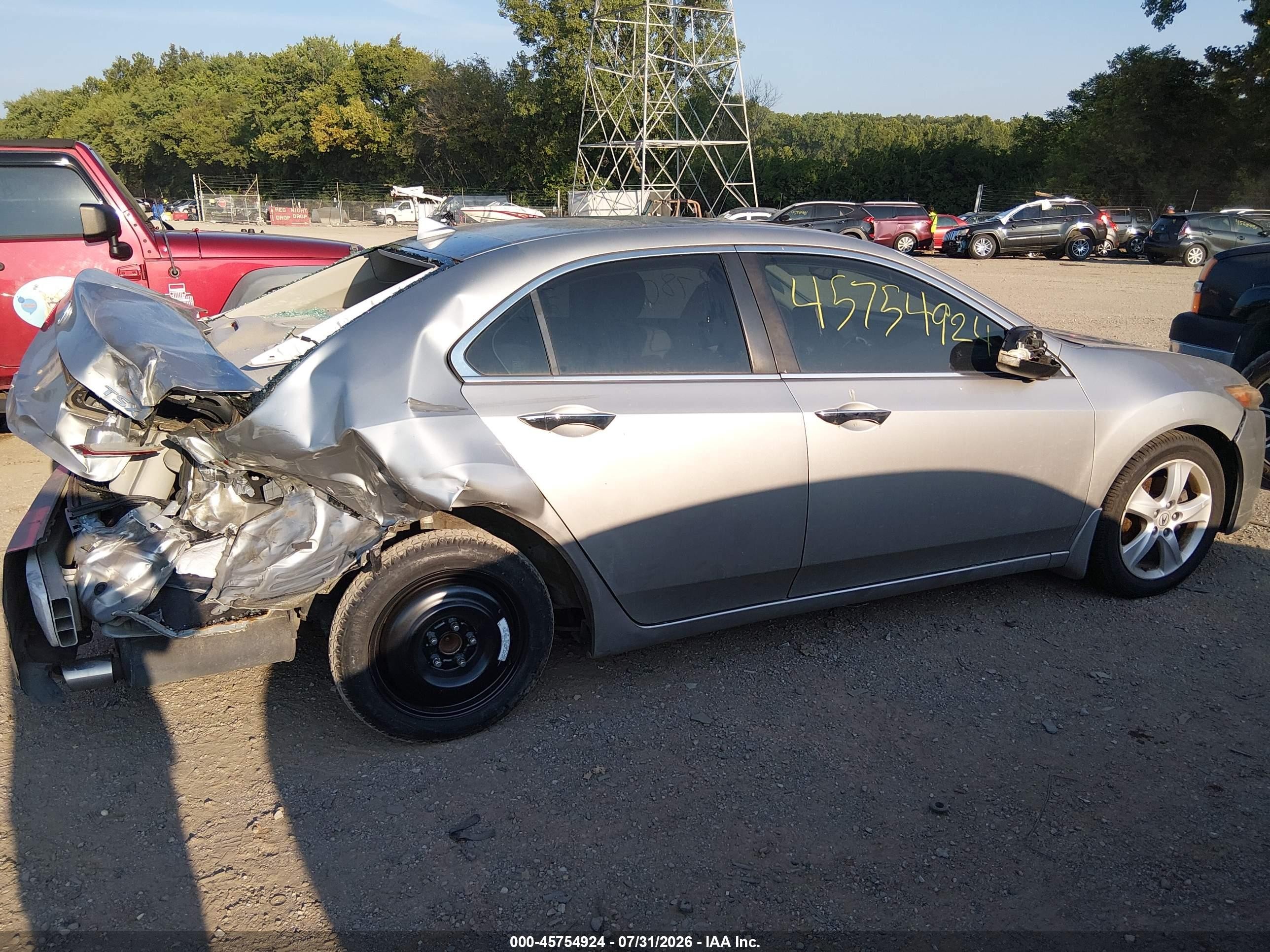2009 Acura Tsx   Silver vin: JH4CU26659C014284