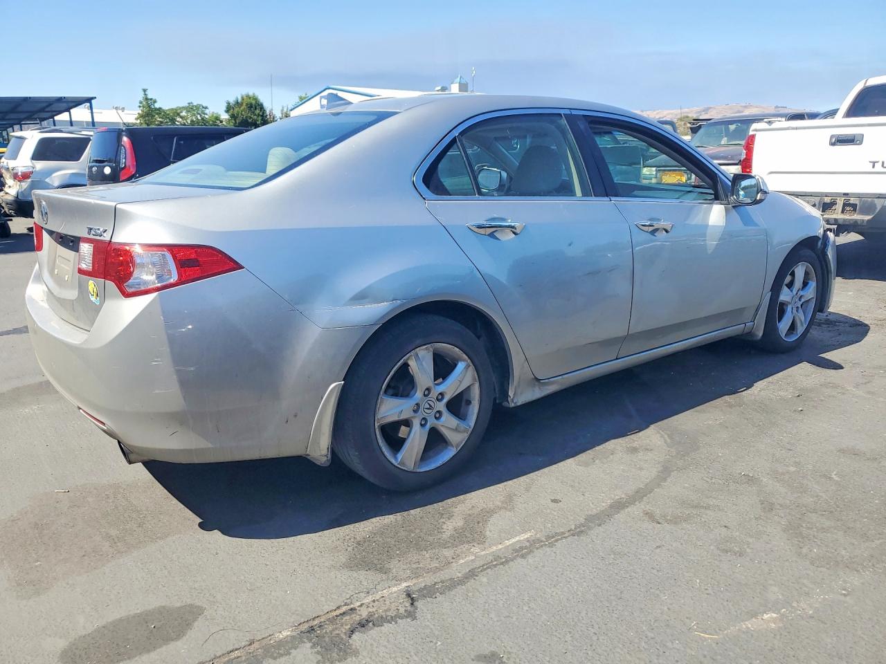 2009 Acura Tsx Silver vin: JH4CU26659C031537