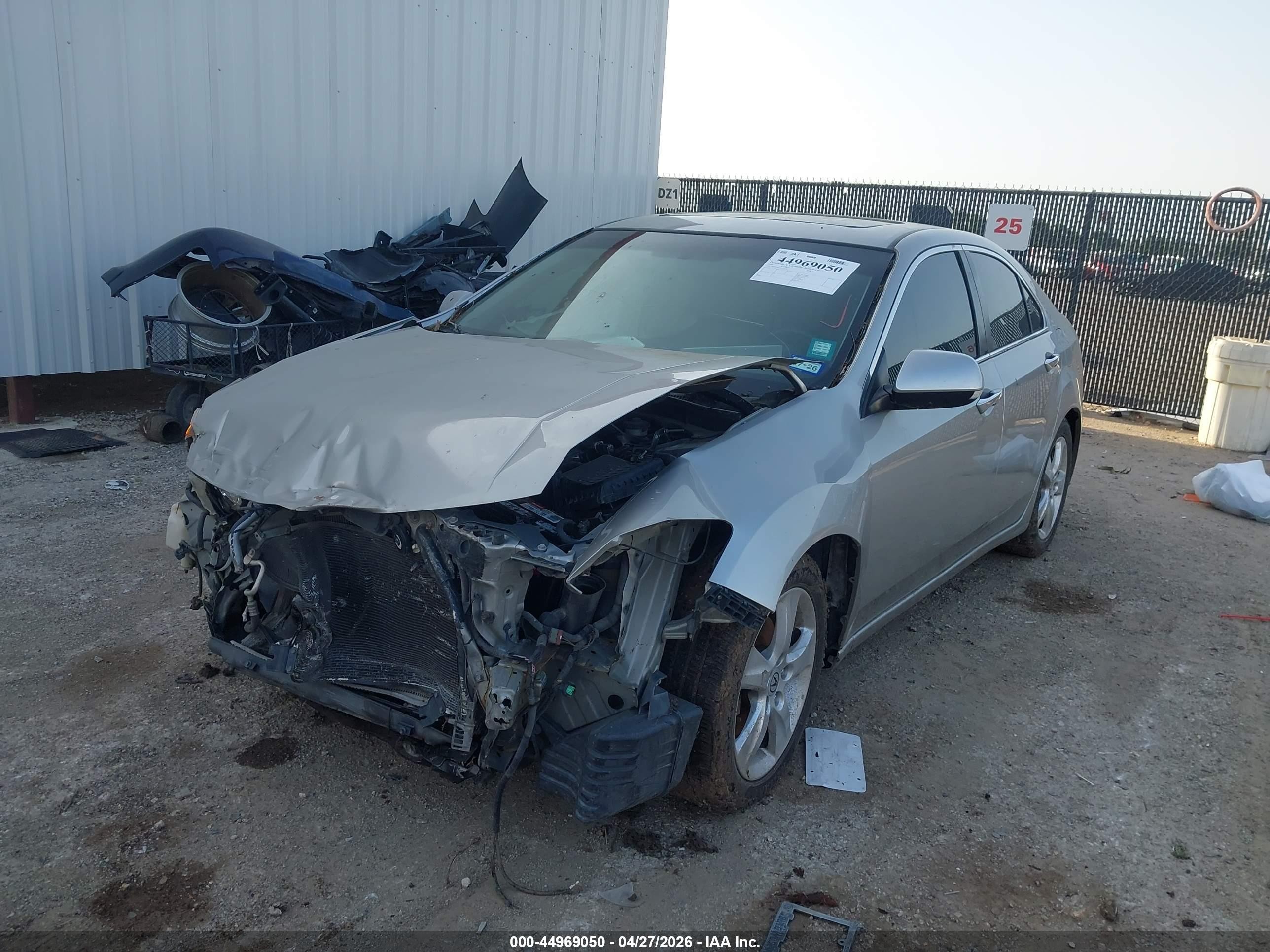 2009 Acura Tsx   Silver vin: JH4CU26659C033773