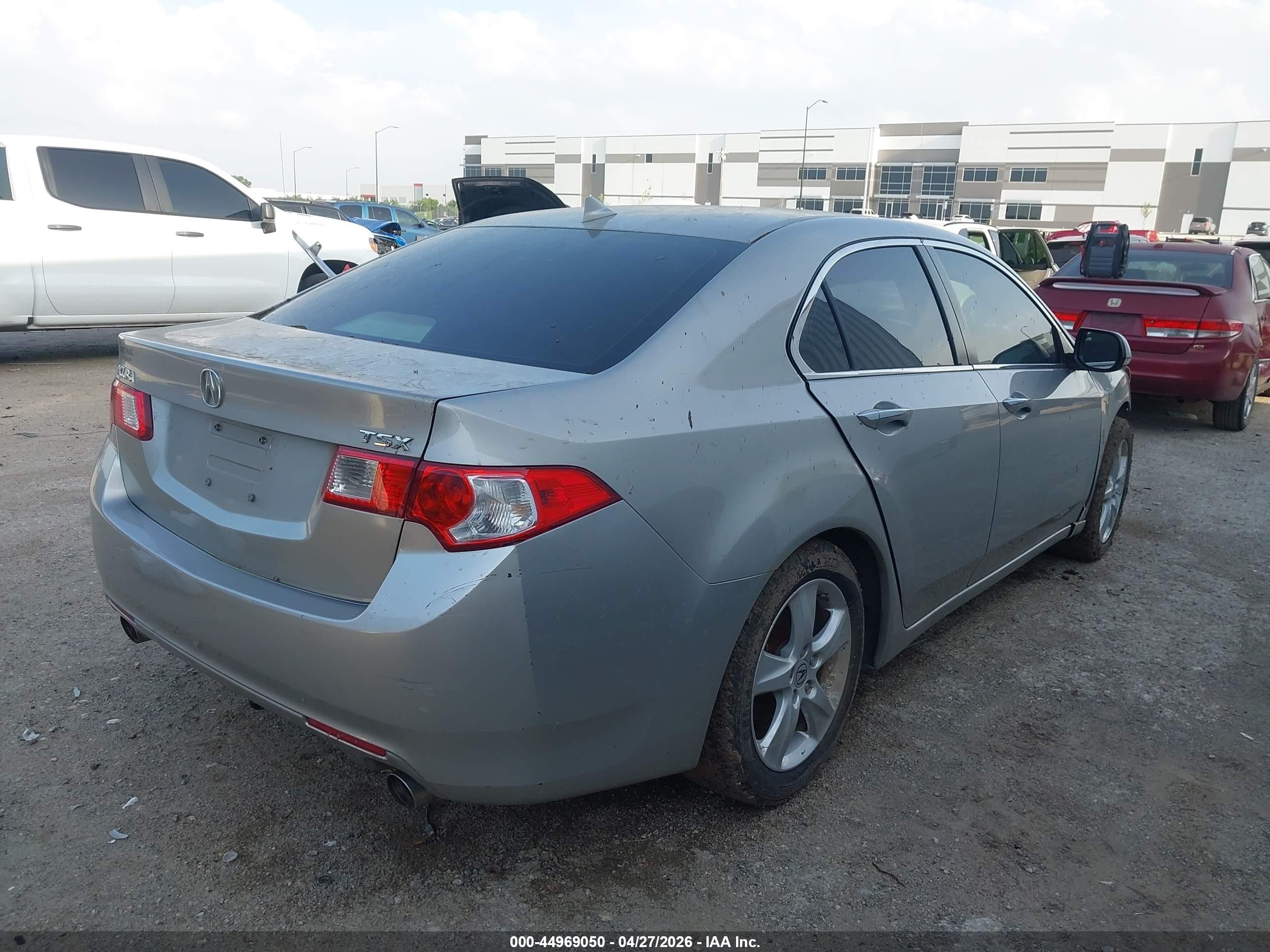 2009 Acura Tsx   Silver vin: JH4CU26659C033773