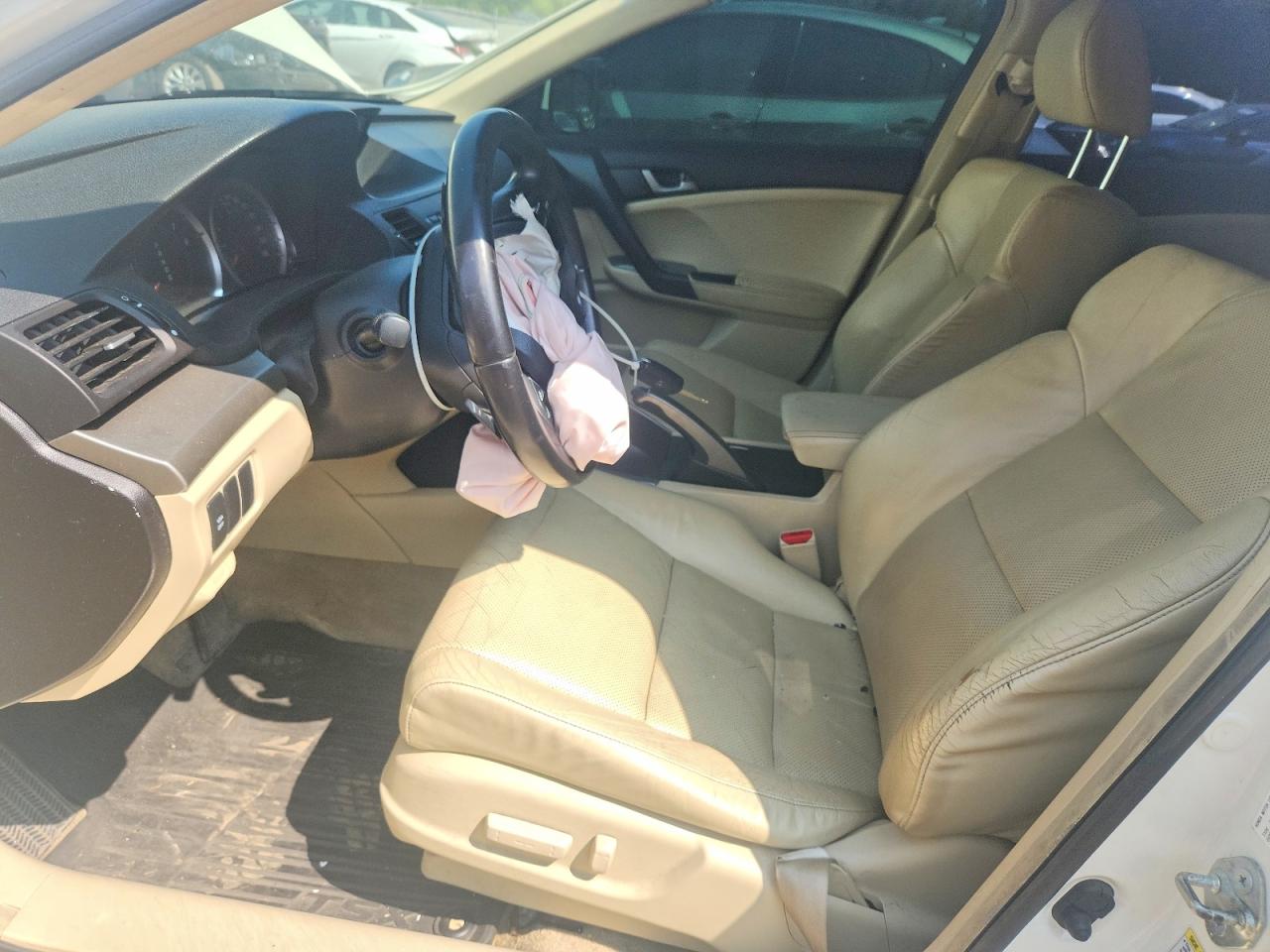 2009 Acura Tsx White vin: JH4CU26659C802661