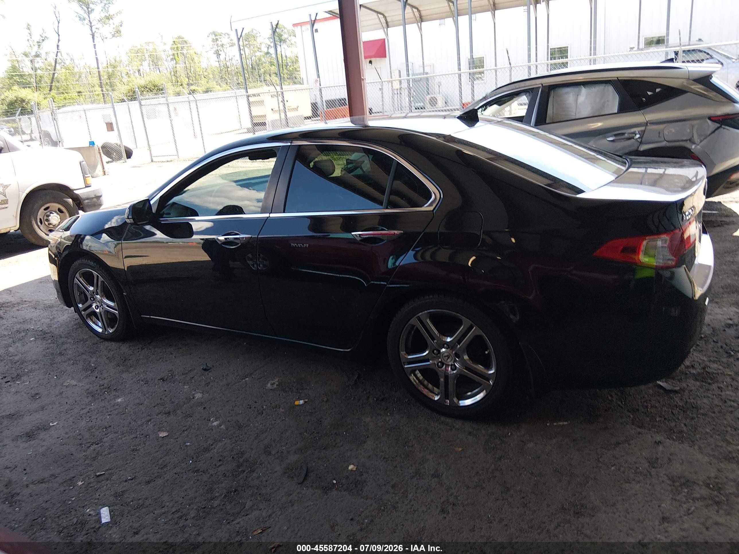 2009 Acura Tsx   Black vin: JH4CU26669C027559