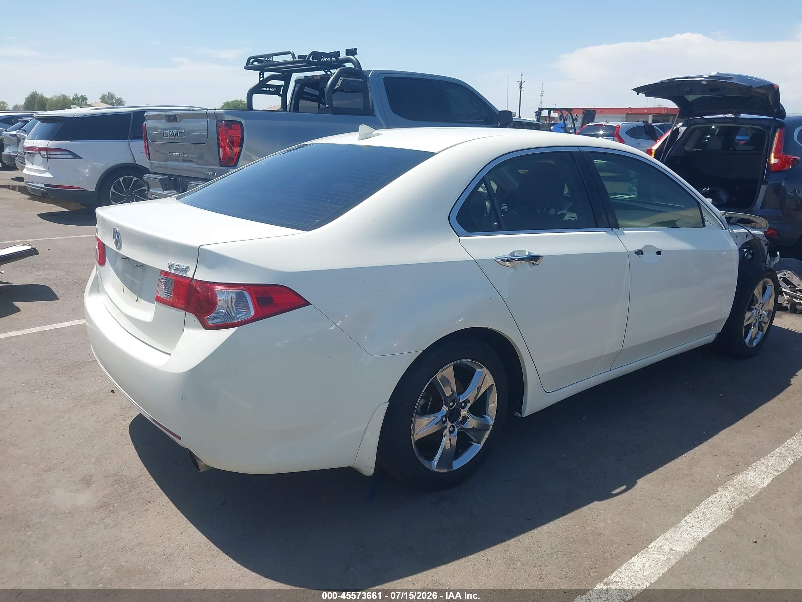 2009 Acura Tsx   White vin: JH4CU26679C028557
