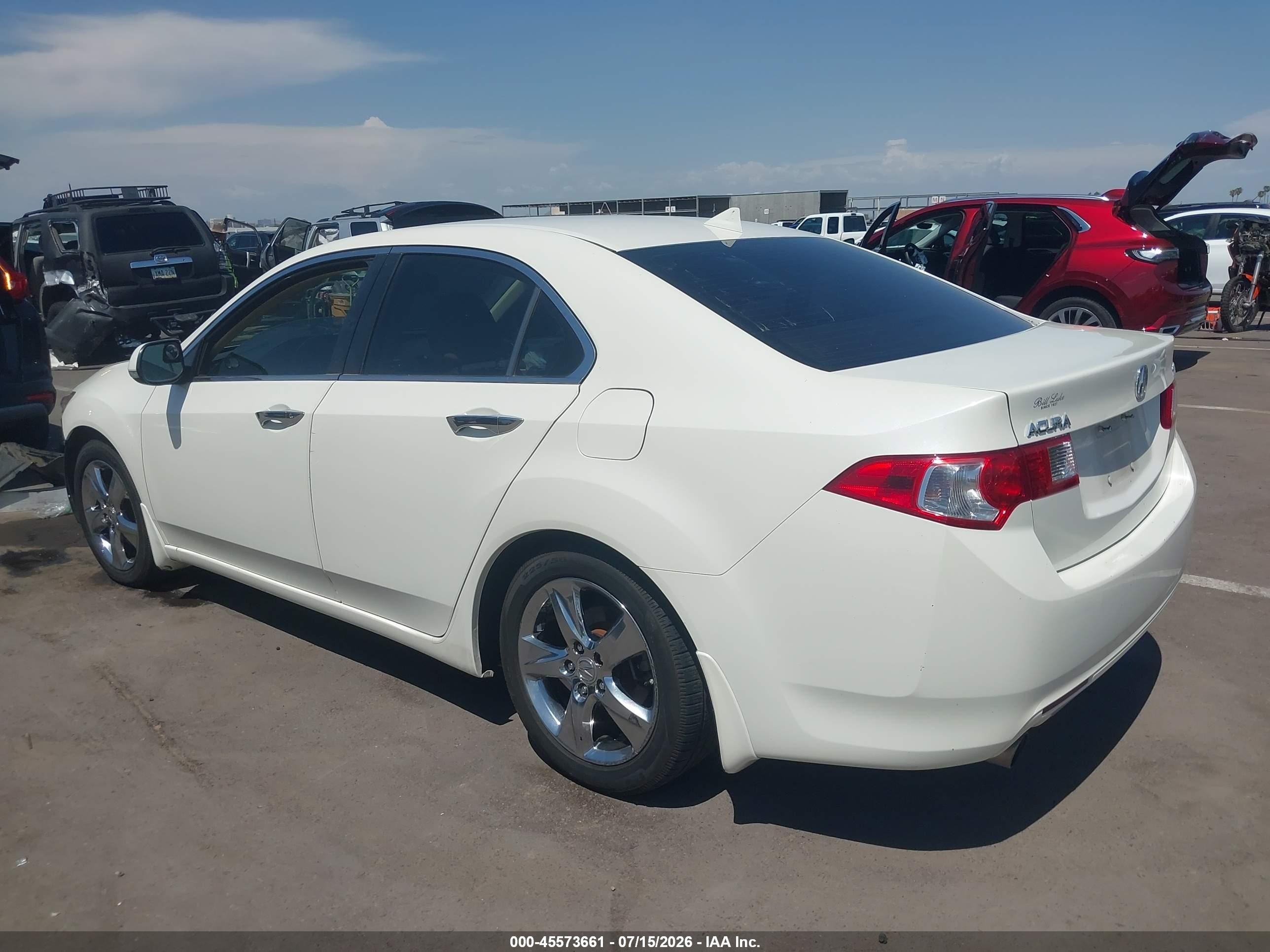 2009 Acura Tsx   White vin: JH4CU26679C028557